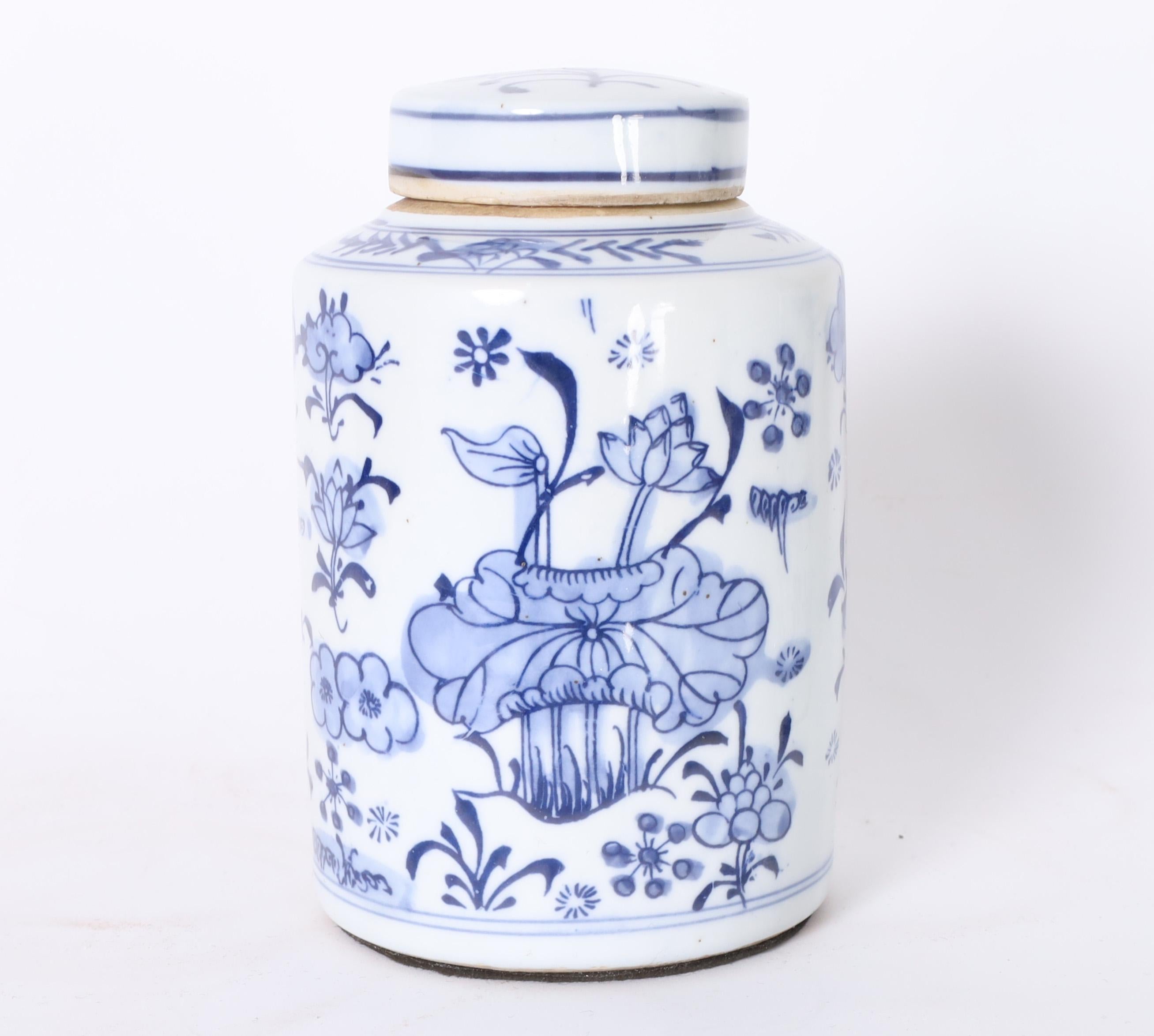 Chinese Pair of Blue and White Porcelain Lotus Ginger Jars For Sale