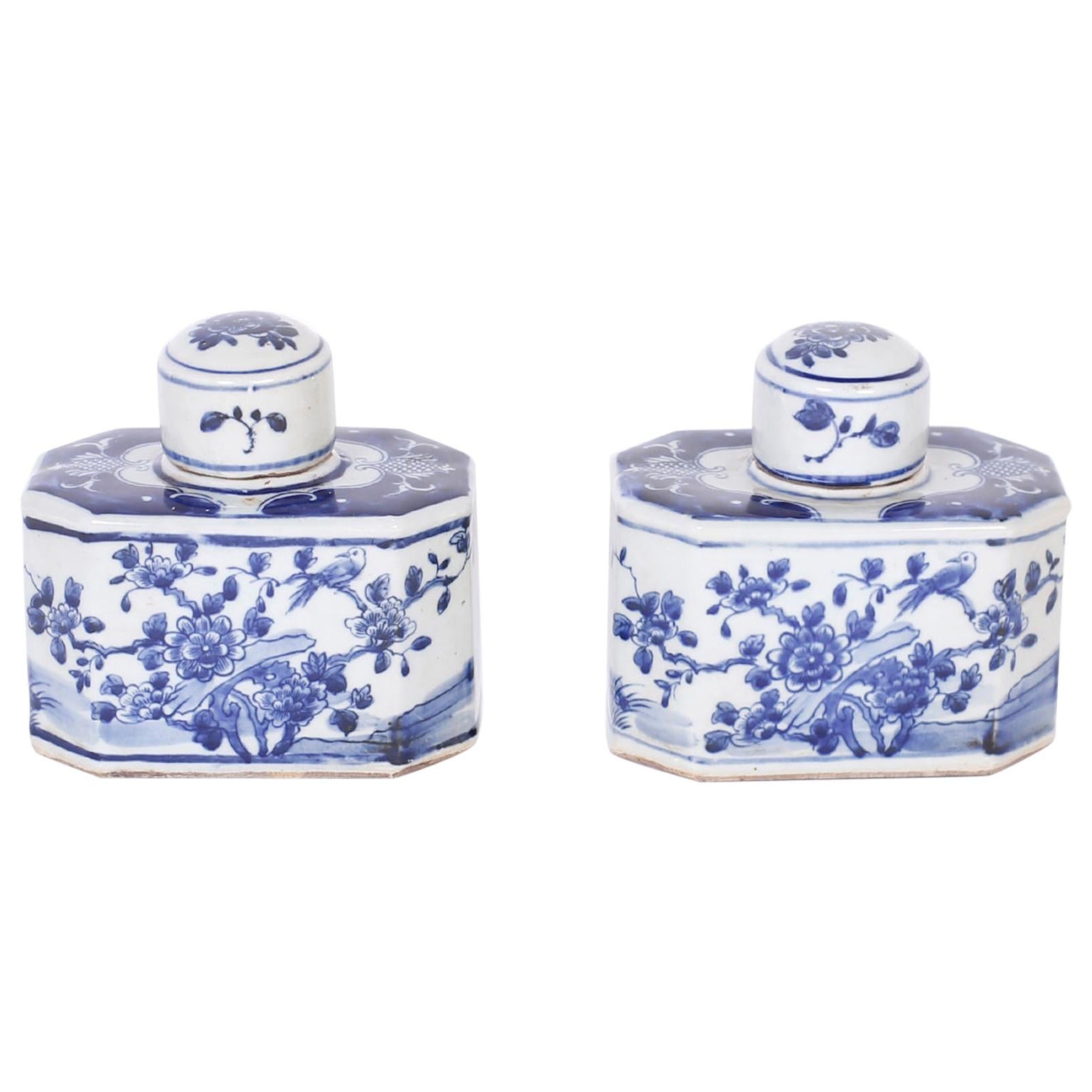 Pair of Blue and White Porcelain Tea Caddies with Flowers For Sale