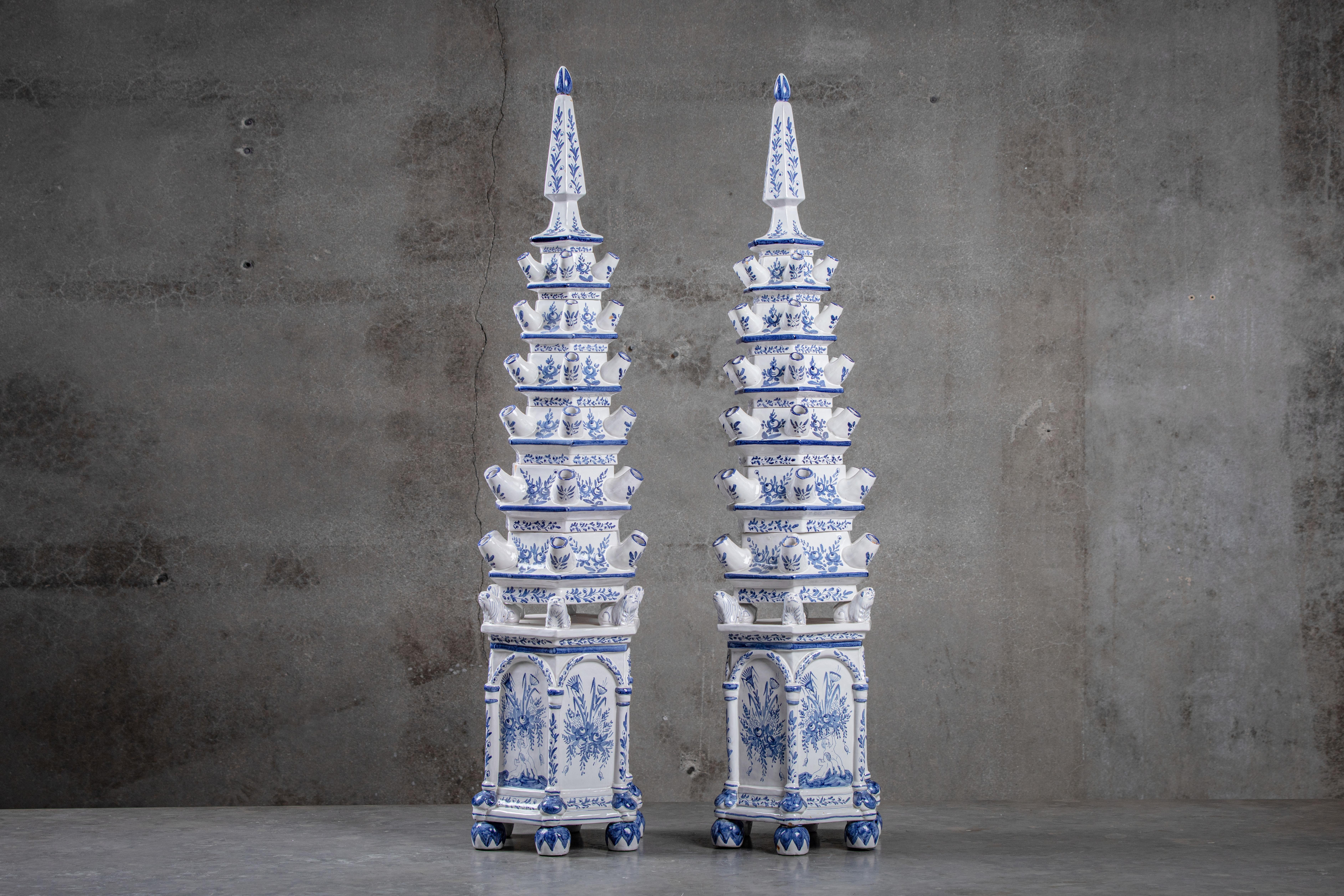 20th Century Pair of Blue and White Porcelain Tulipieres