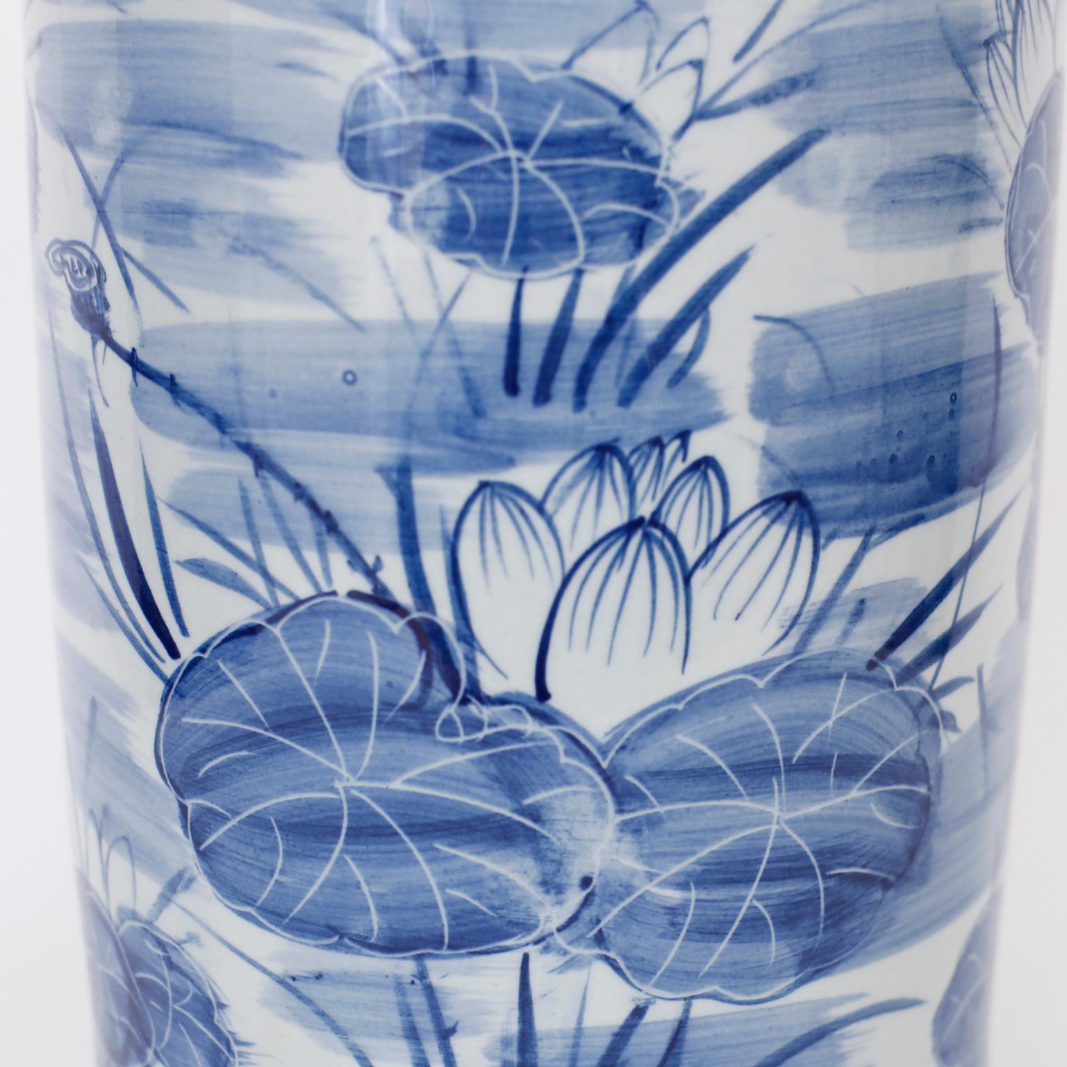 Pair of  Blue and White Porcelain Vases with Water Lillies In Good Condition For Sale In Palm Beach, FL