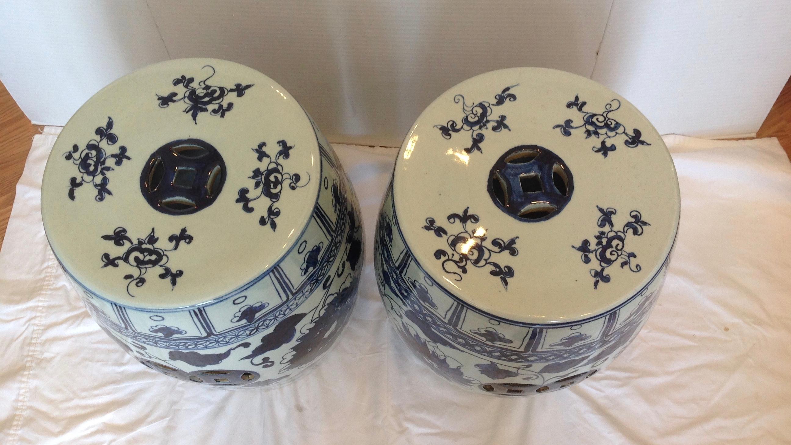 Pair of Blue and White Terra Cotta Garden Seats In Good Condition In West Palm Beach, FL