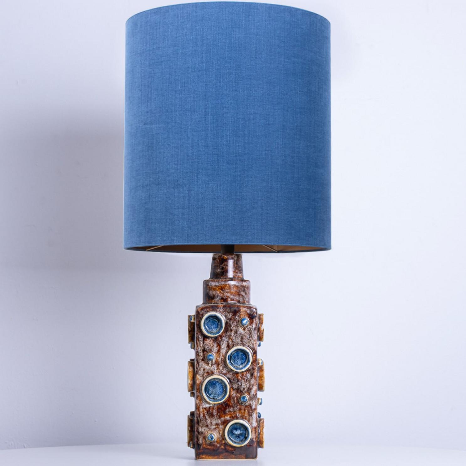 Pair of Blue Braun Soholm Lamps with Silk Custom Made Lampshade René Houben In Good Condition For Sale In Rijssen, NL