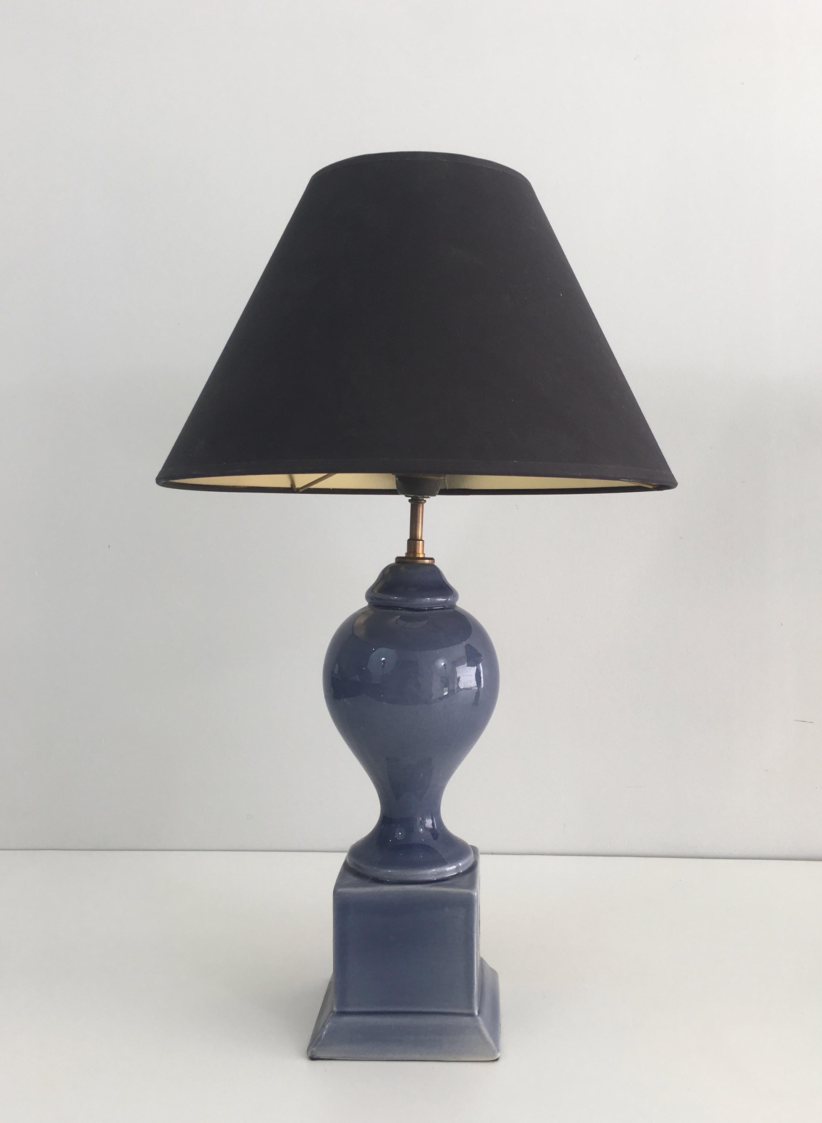 Paire de lampes de table à balustre en céramique bleue, françaises, vers 1970 en vente 8