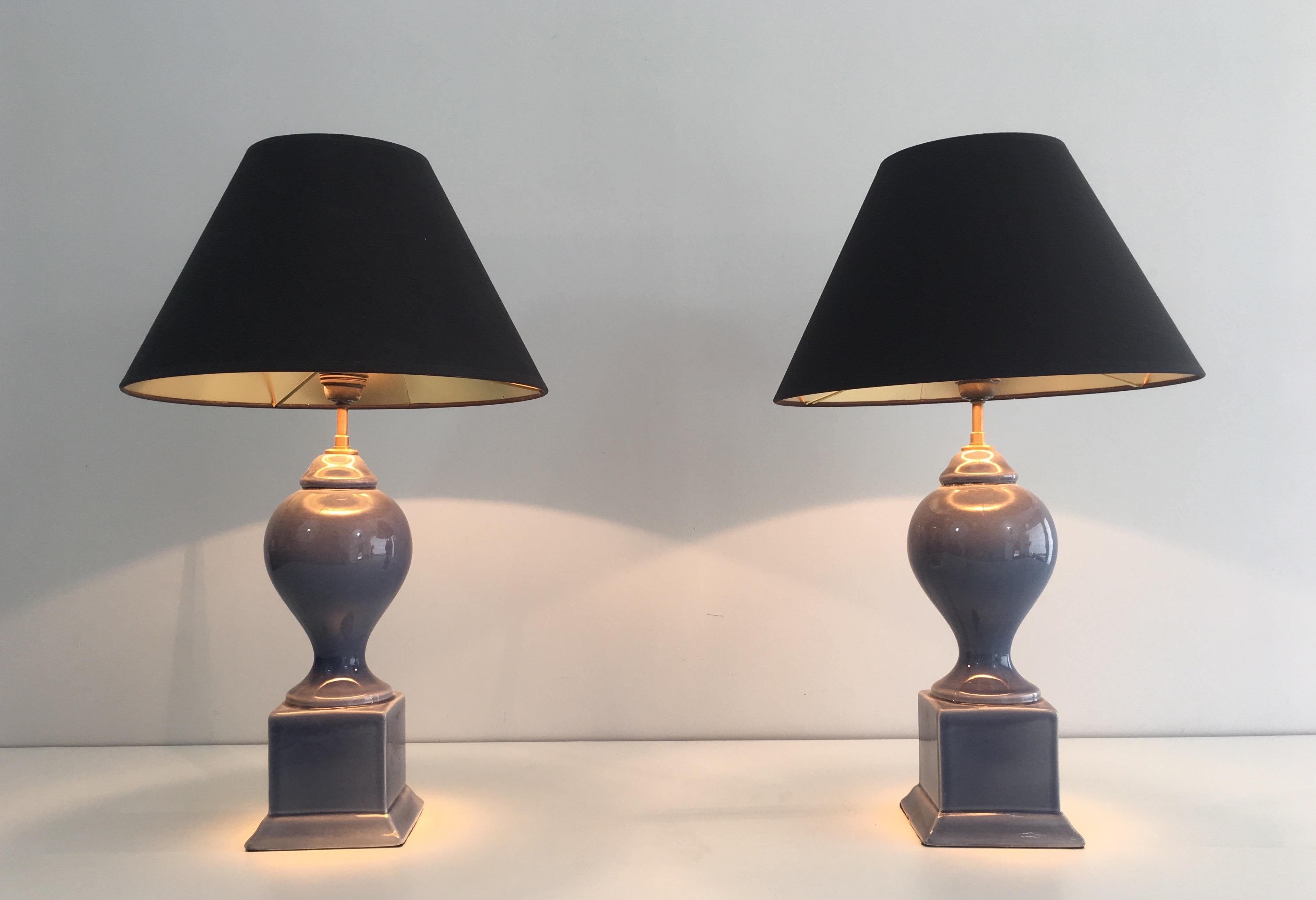 Paire de lampes de table à balustre en céramique bleue, françaises, vers 1970 en vente 13