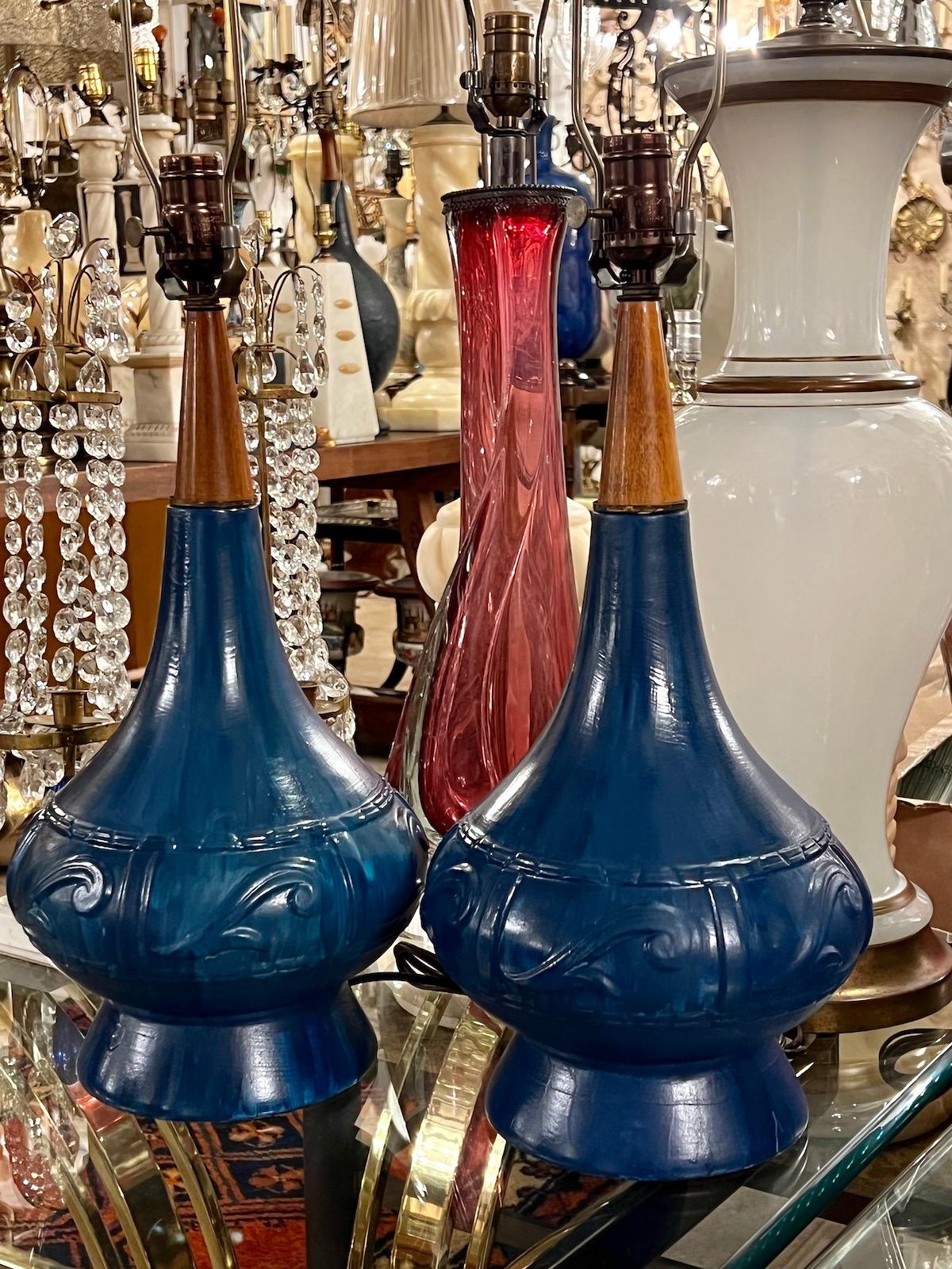 Mid-20th Century Pair of Blue Ceramic Table Lamps For Sale