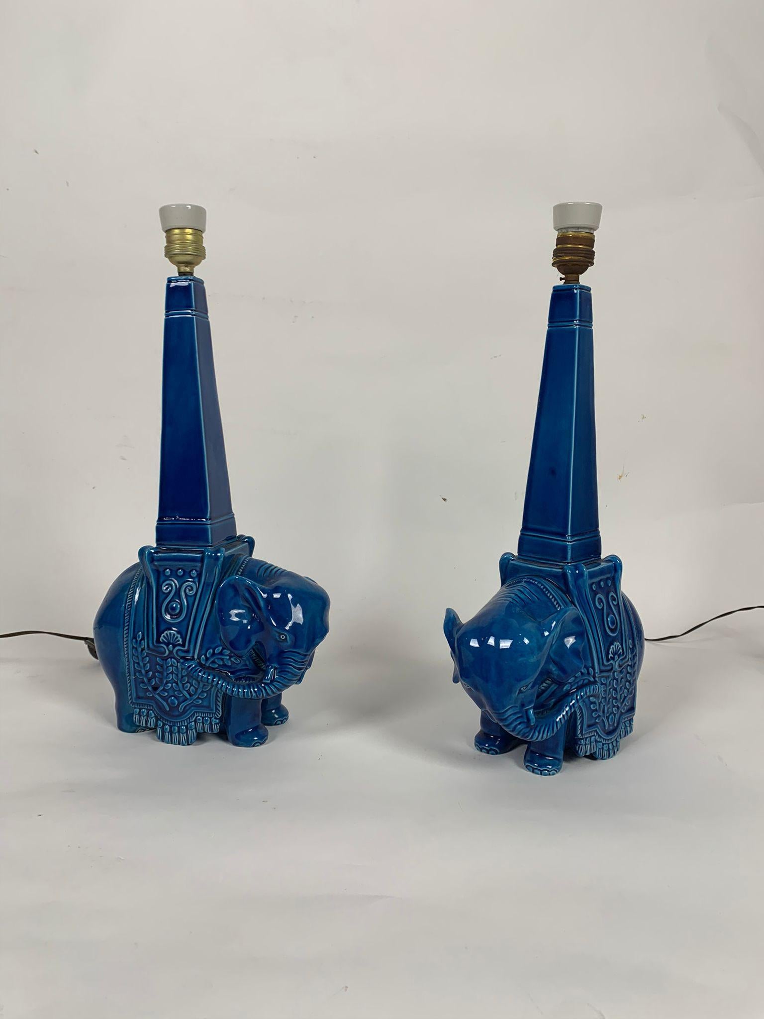 Italian Pair of blue ceramic table lamps representing elephants, Italy, 1960s For Sale