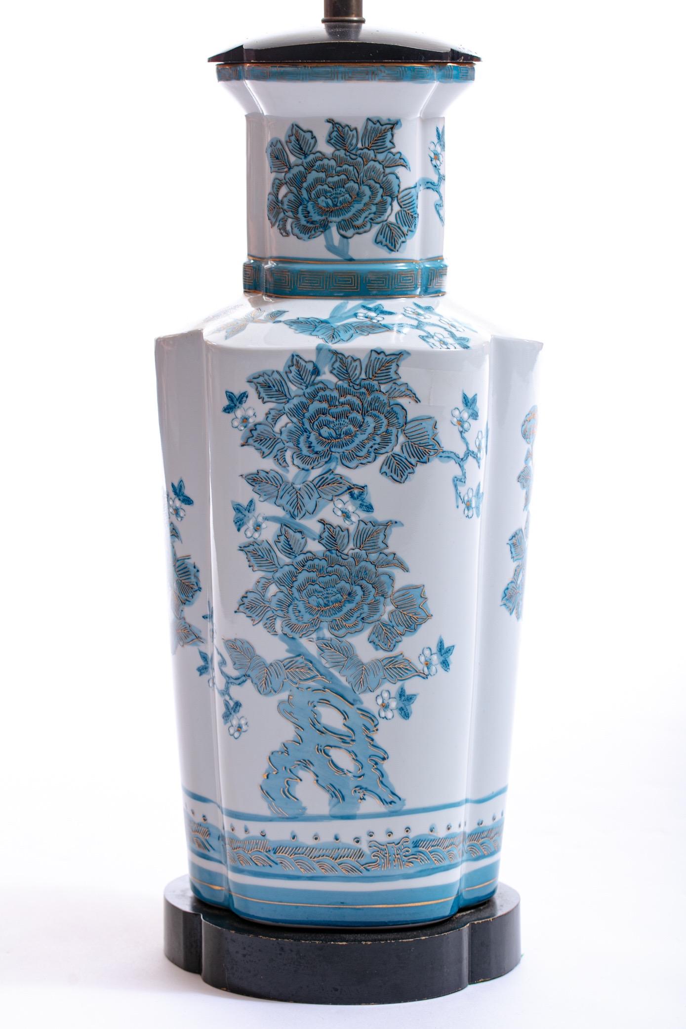 Ceramic Pair of Blue Chinoiserie Hand Painted Table Lamps in the Style of Billy Haines For Sale