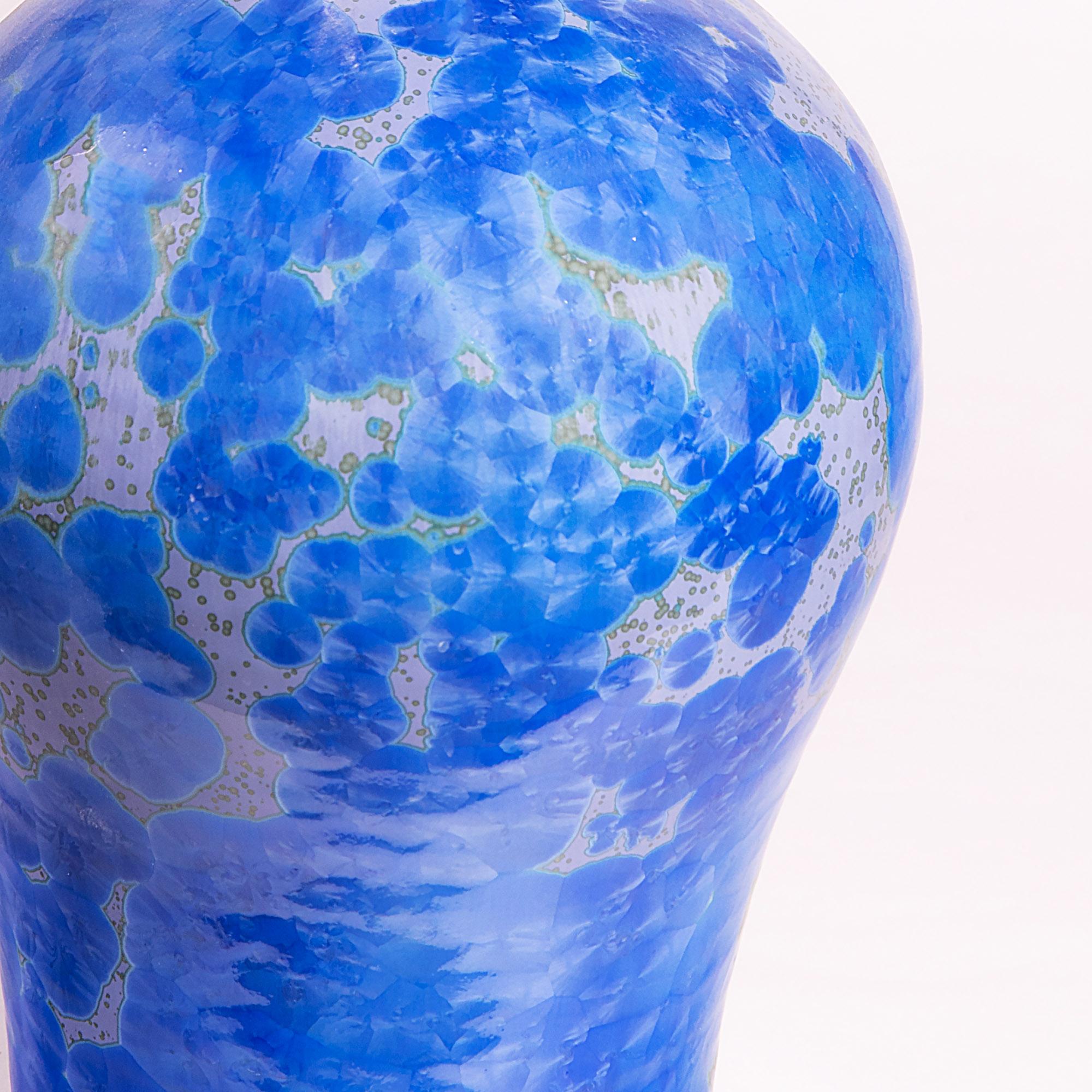 Paire de lampes-vases à glaçure cristalline bleue Neuf - En vente à London, by appointment only
