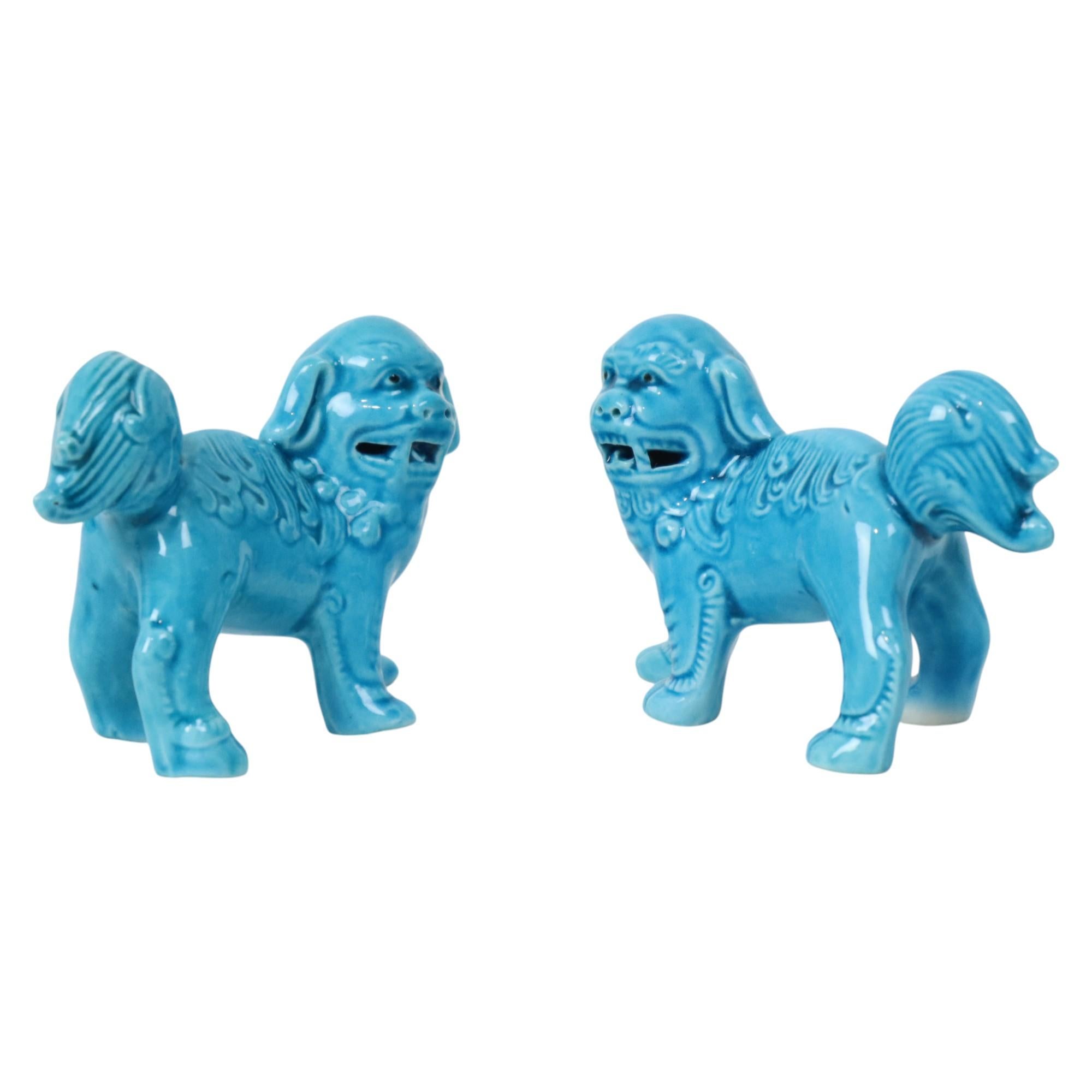Mid-20th Century Pair of Blue Foo Dog Statues Temple Lion Chinese Porcelain For Sale
