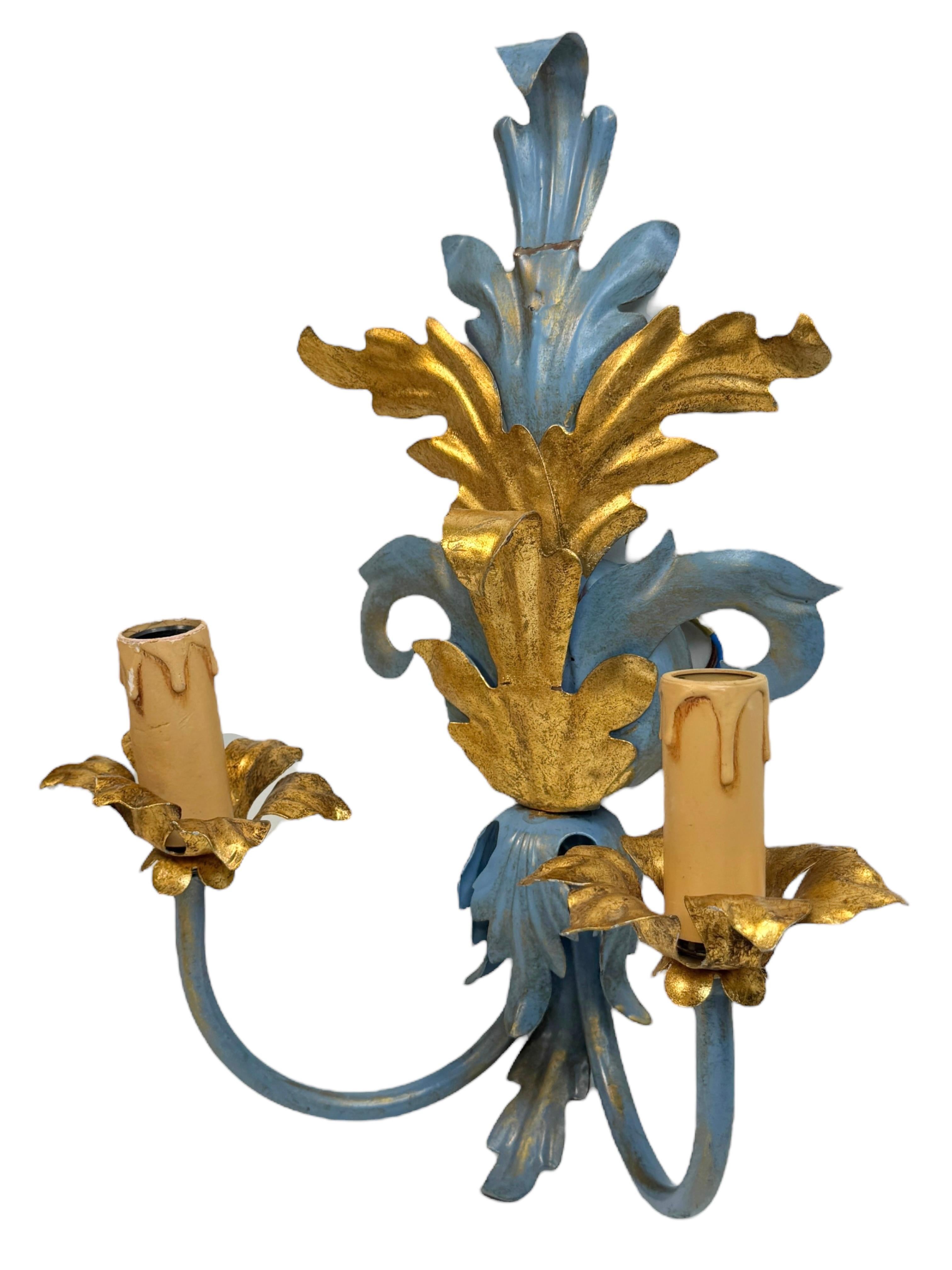 Pareja De Lámparas De Dos Luces Tole Hollywood Regency Vintage Italia Metal en venta
