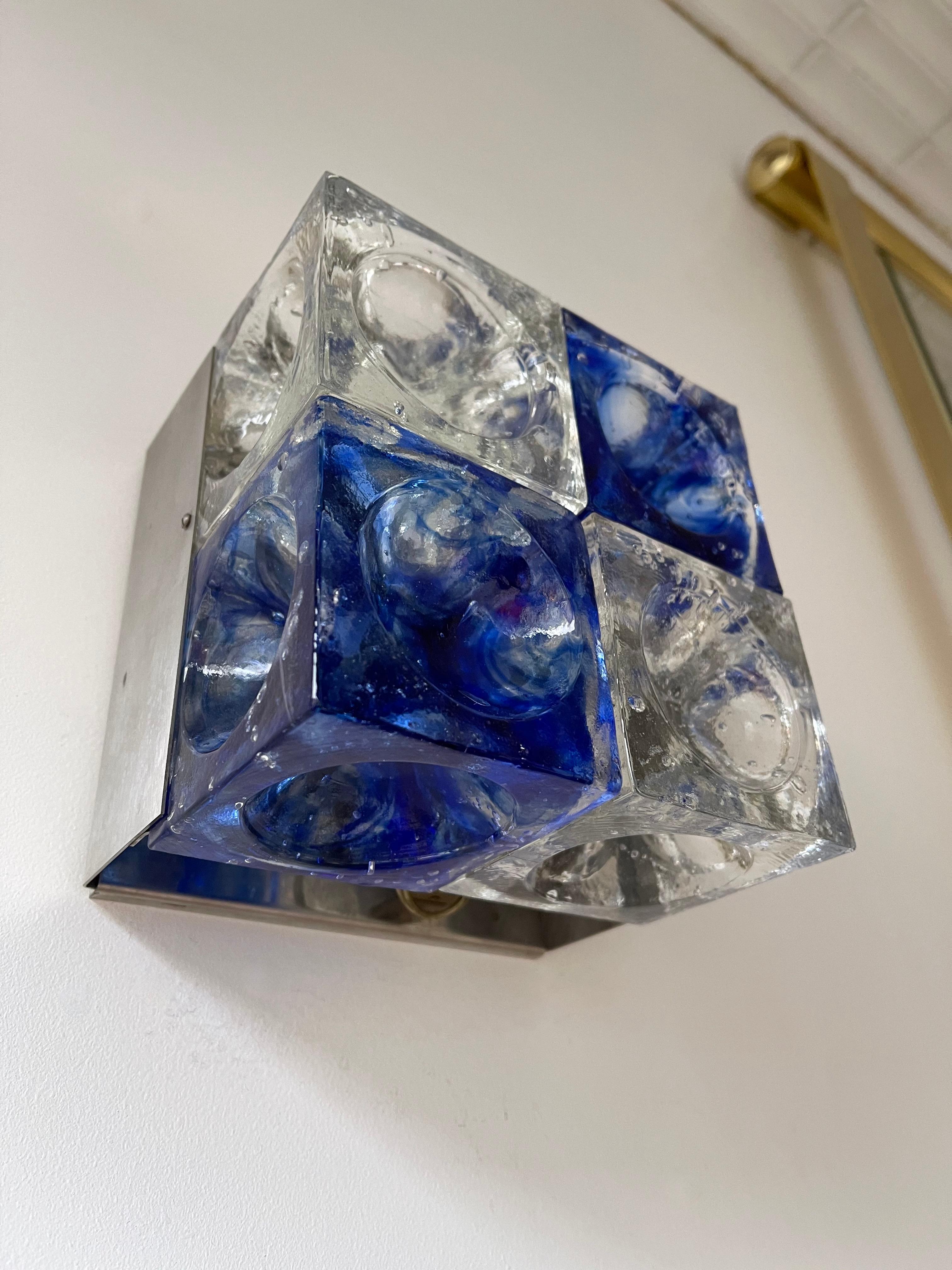 Rare pair of wall lights lamps sconces blue and clear glass cube, stainless steel structrure by Poliarte. Famous design like Mazzega Murano, Venini, Vistosi, La Murrina, Aldo Carlo Nason.