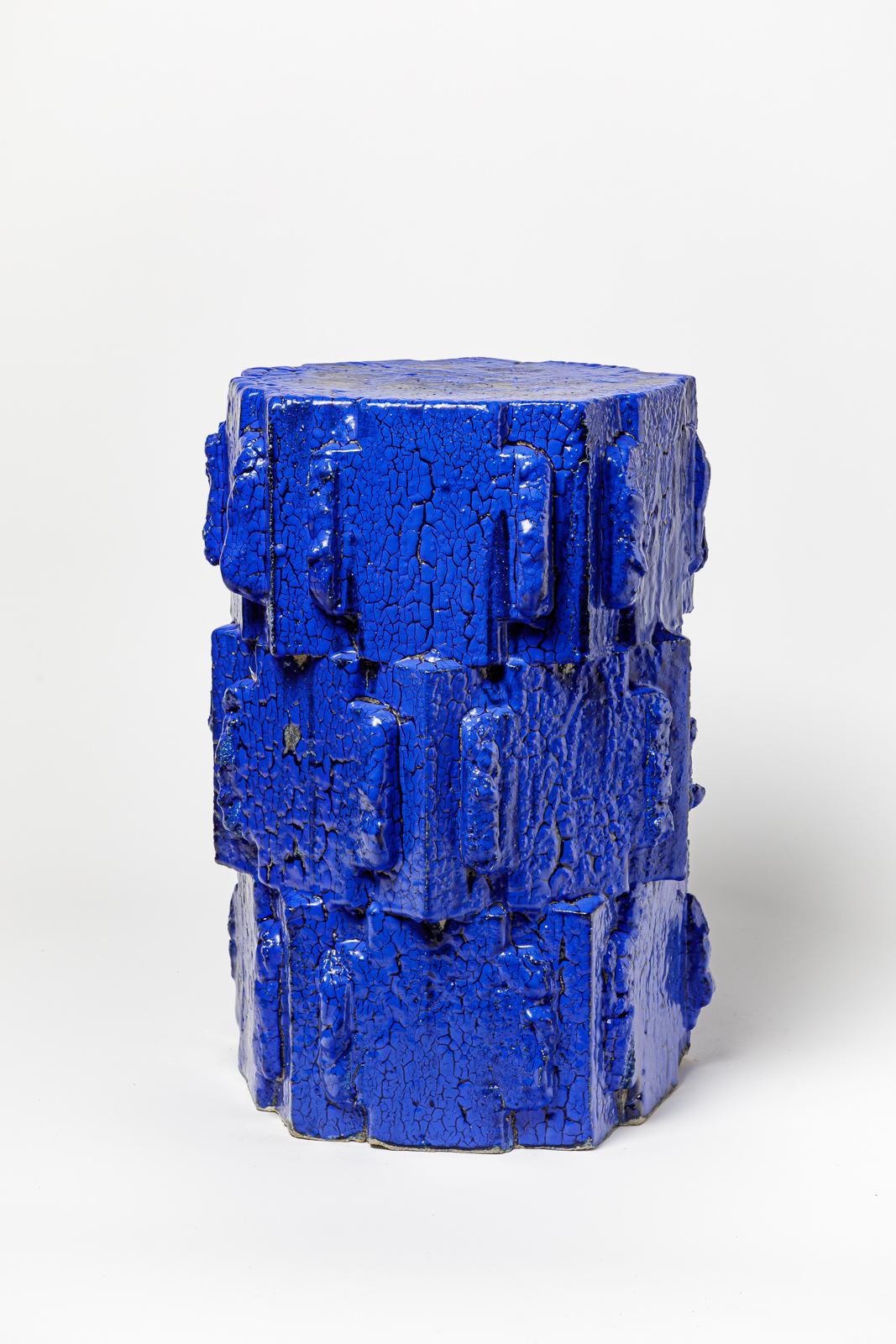 Paar Hocker aus blau glasiertem Steingut von Jean Ponsart, 2023. im Angebot 1