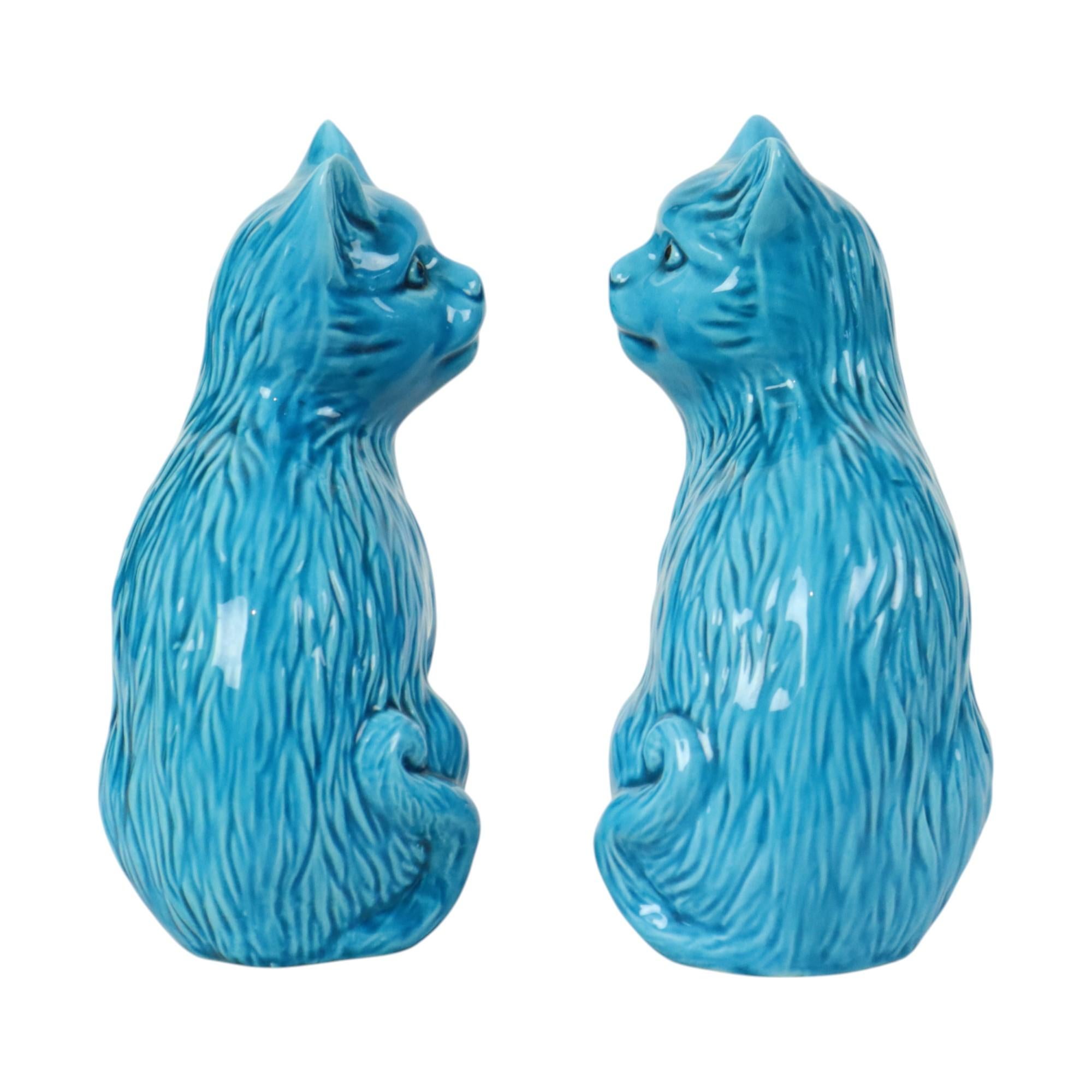 Pair of Blue Glazed Cats Statues Chinese Ceramics For Sale 3