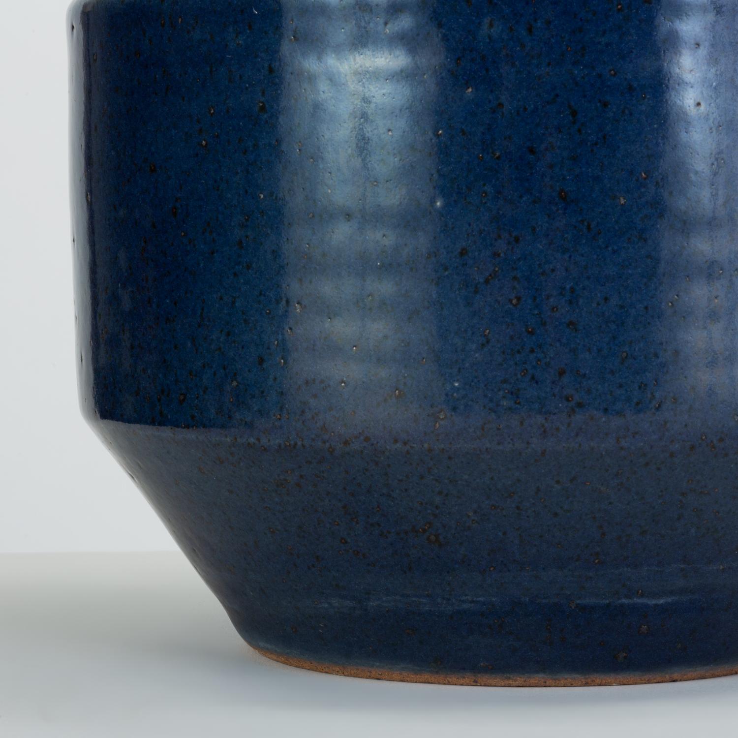 Pair of Blue-Glazed Earthgender Bowl Planters, David Cressey and Robert Maxwell 12