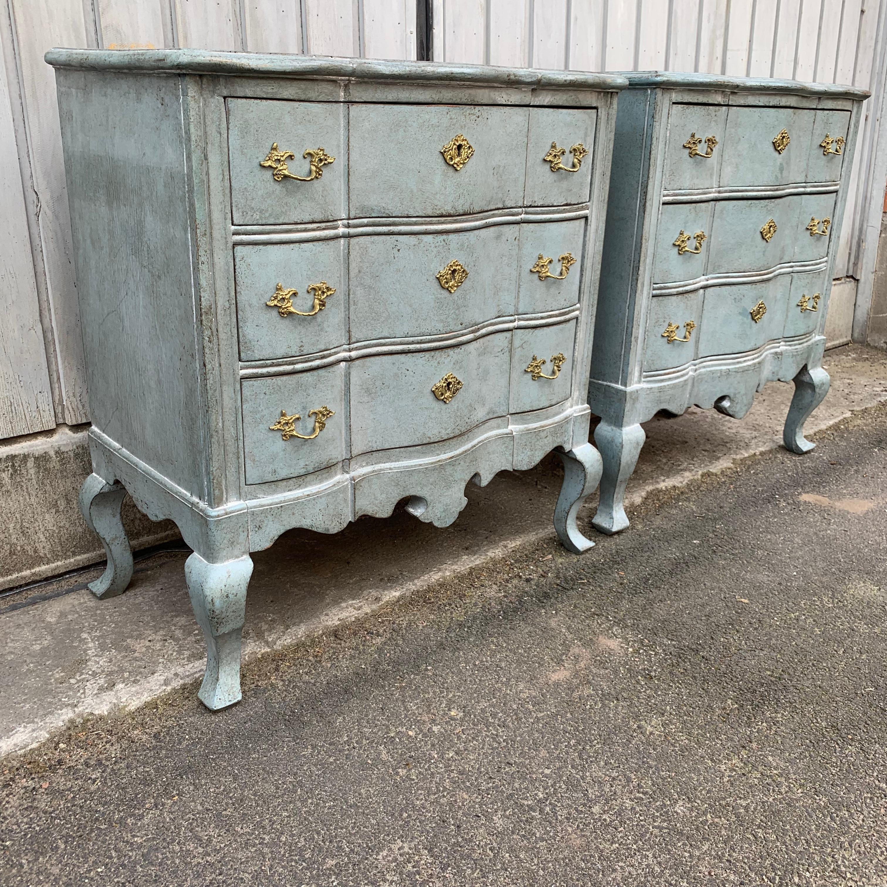 Pair of Blue Gustavian Style Painted Rococo Style Chests of Drawers 8