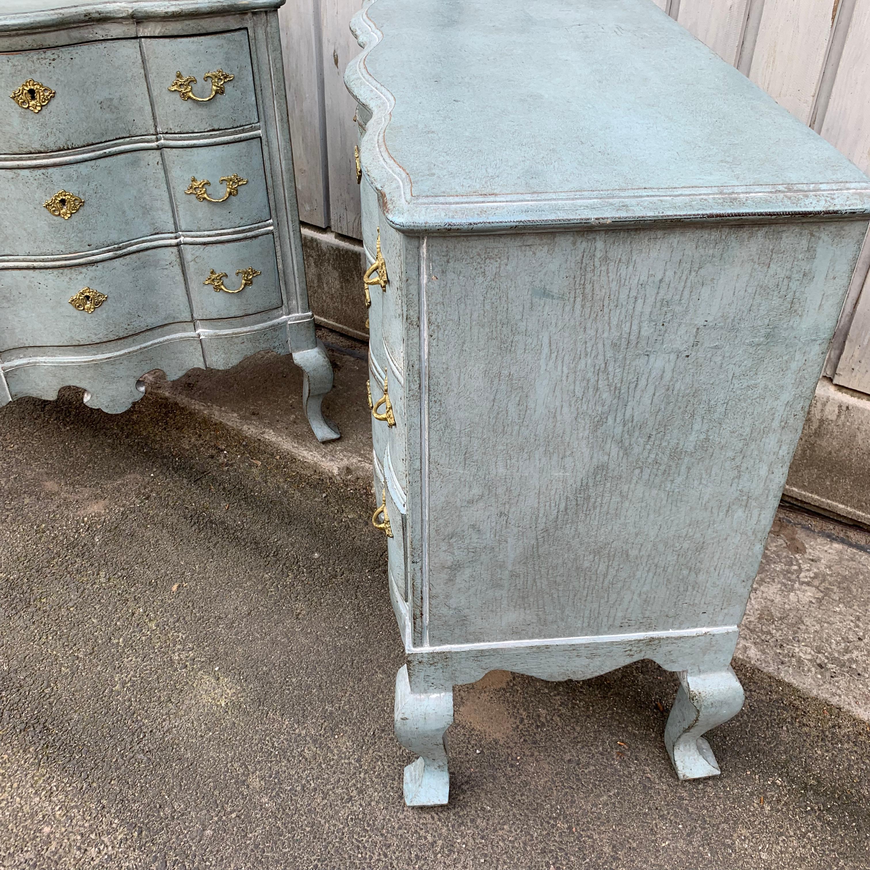 Pair of Blue Gustavian Style Painted Rococo Style Chests of Drawers 10