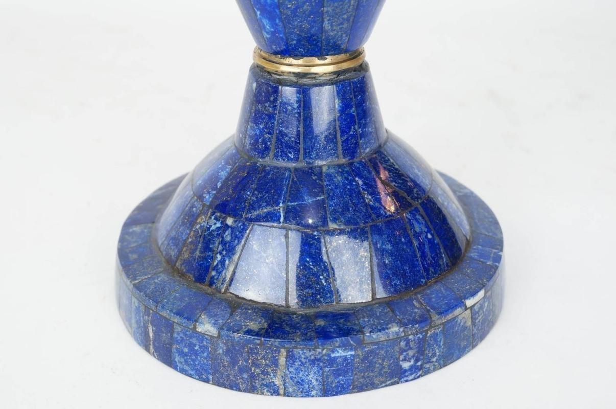 Coppia di vasi in lapislazzuli blu e bronzo In condizioni buone in vendita a New York, NY
