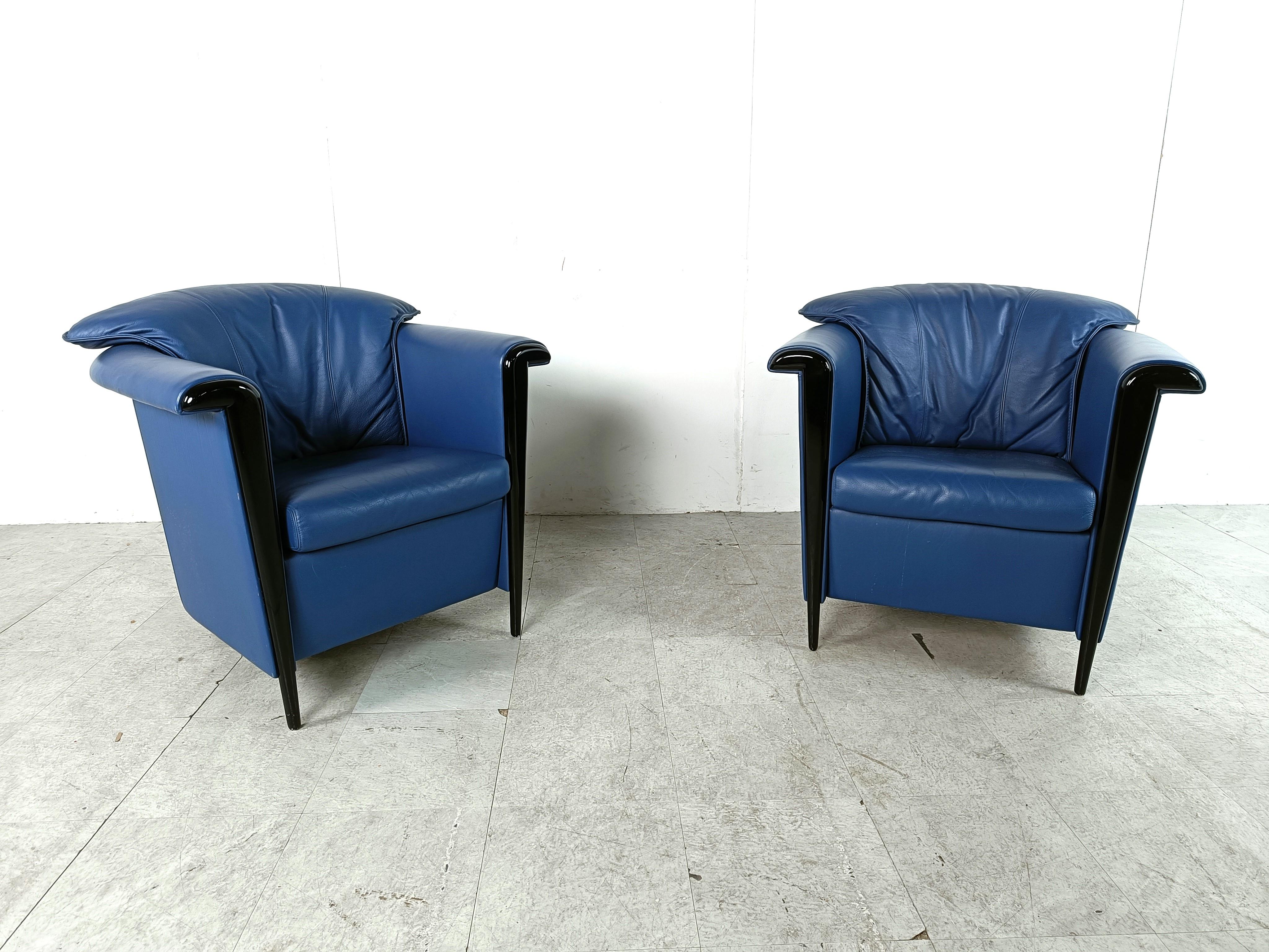Pair of blue leather armchairs by Durlet, 1990s In Excellent Condition In HEVERLEE, BE