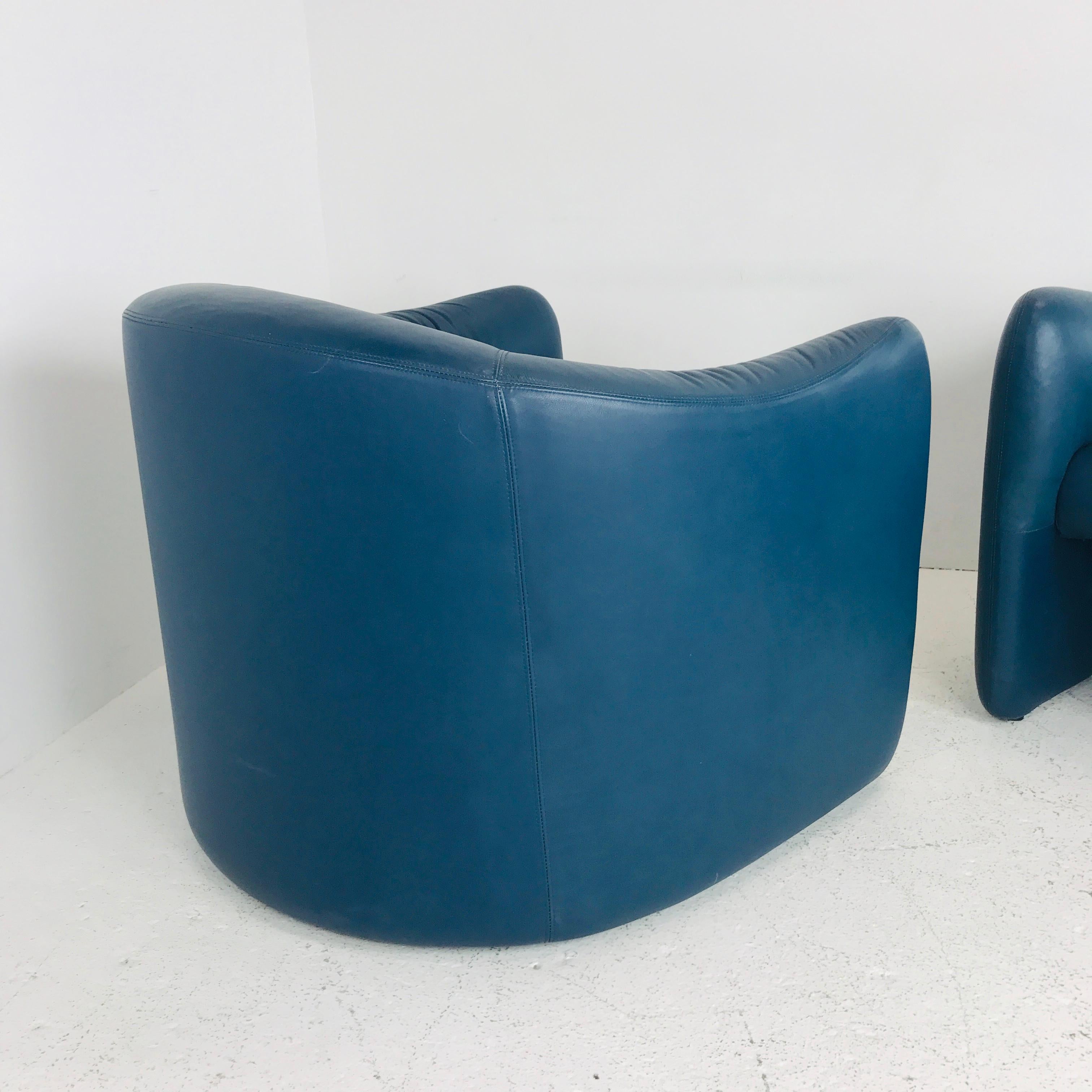 Pair of Blue Leather Metro Lounge Chairs In Good Condition In Dallas, TX