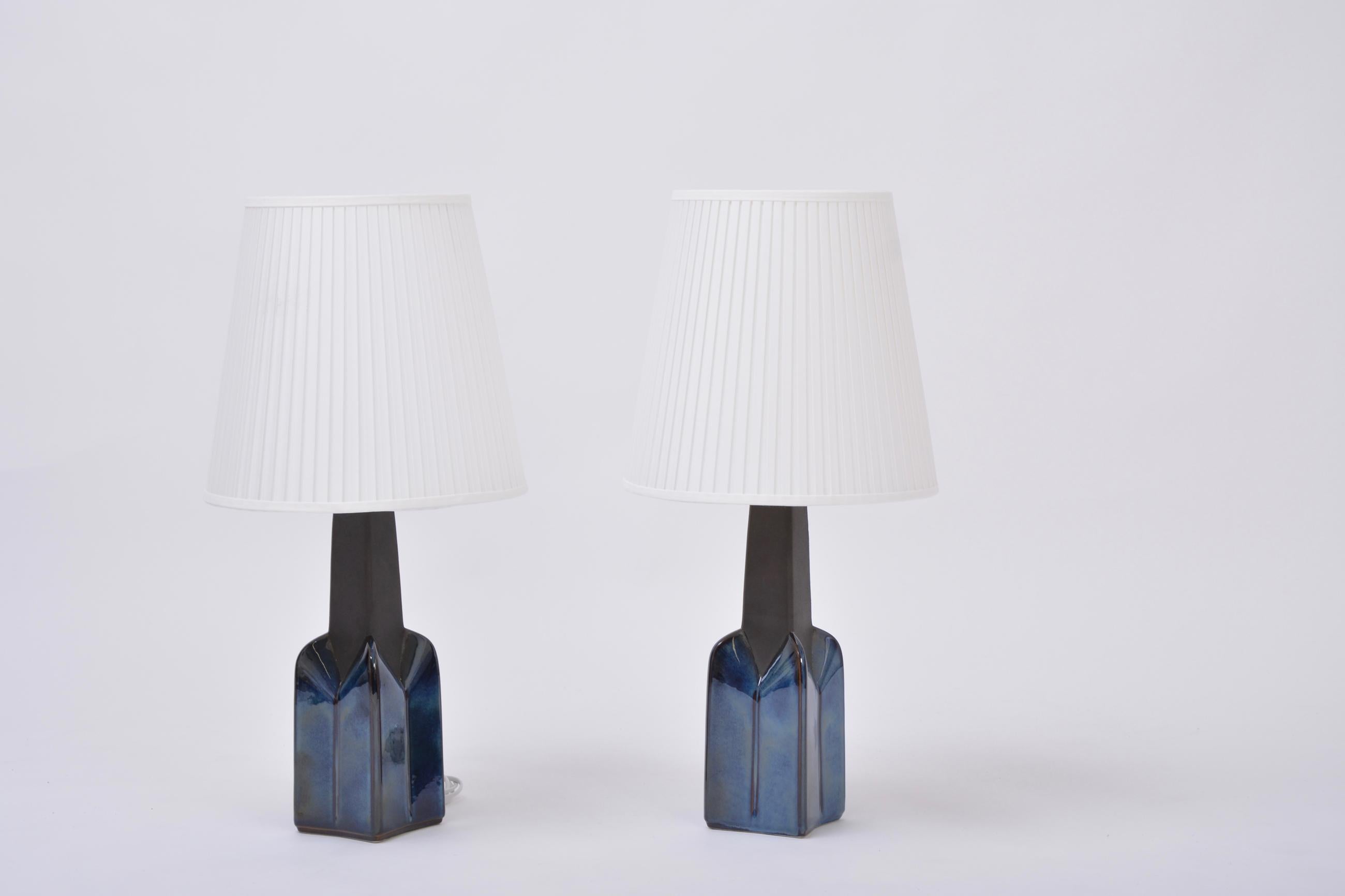 Pair of Blue Mid-Century Modern Stoneware Lamps by Einar Johansen for Soholm 3