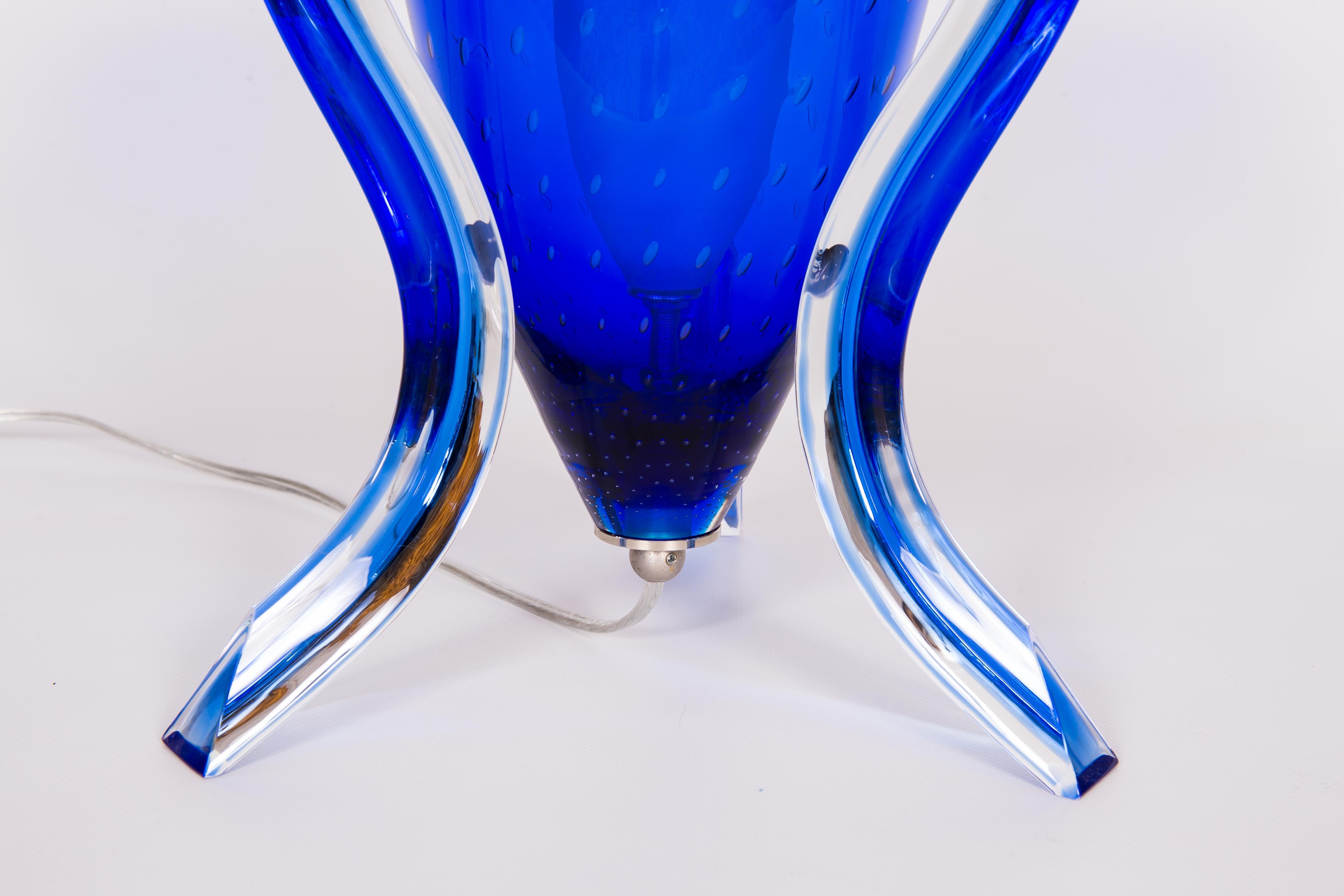 Pair of Blue Murano Glass Table Lamps with Morise Decorations, Italy 1990s In Excellent Condition For Sale In Villaverla, IT