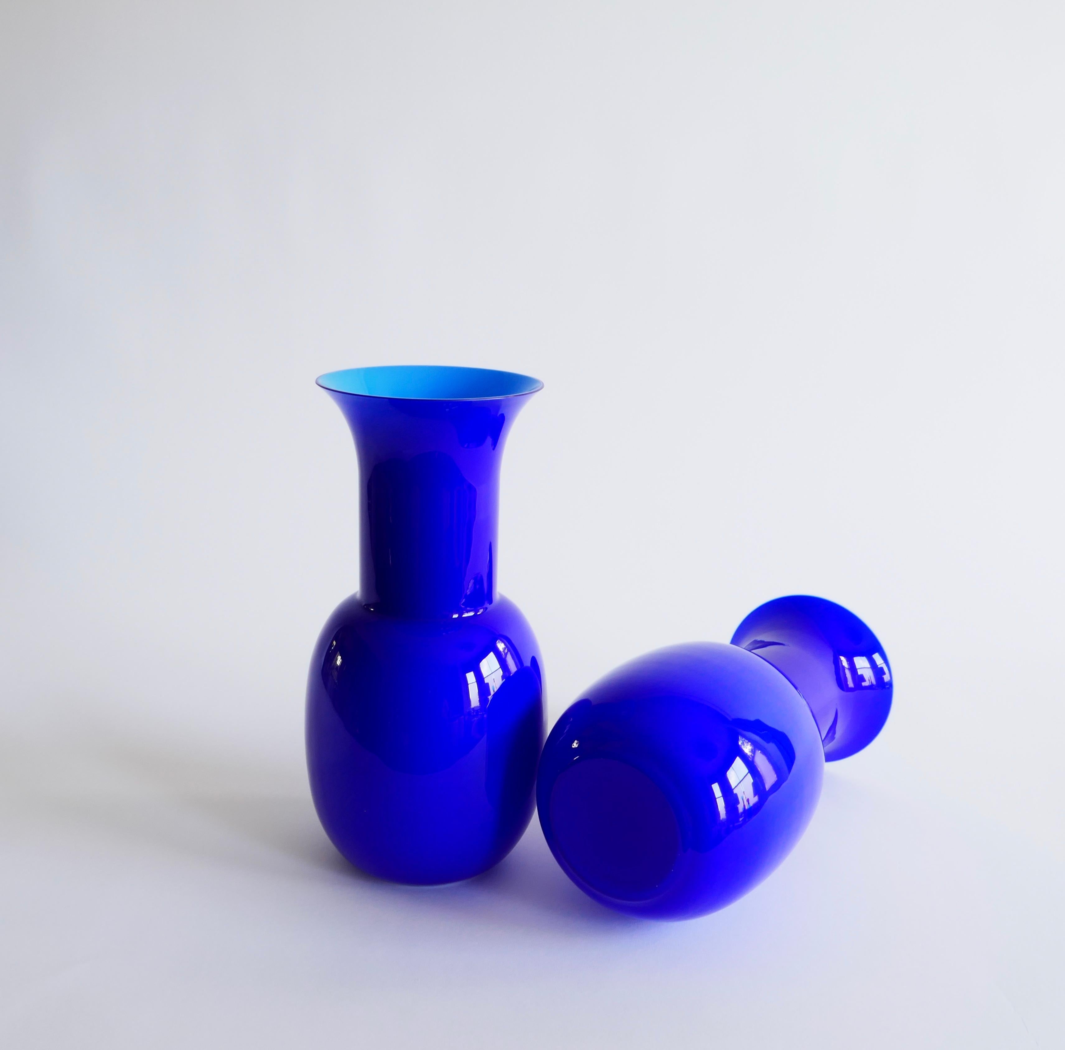 Contemporary Pair of Blue Murano Glass Vase by Aureliano Toso, 2000, Italy