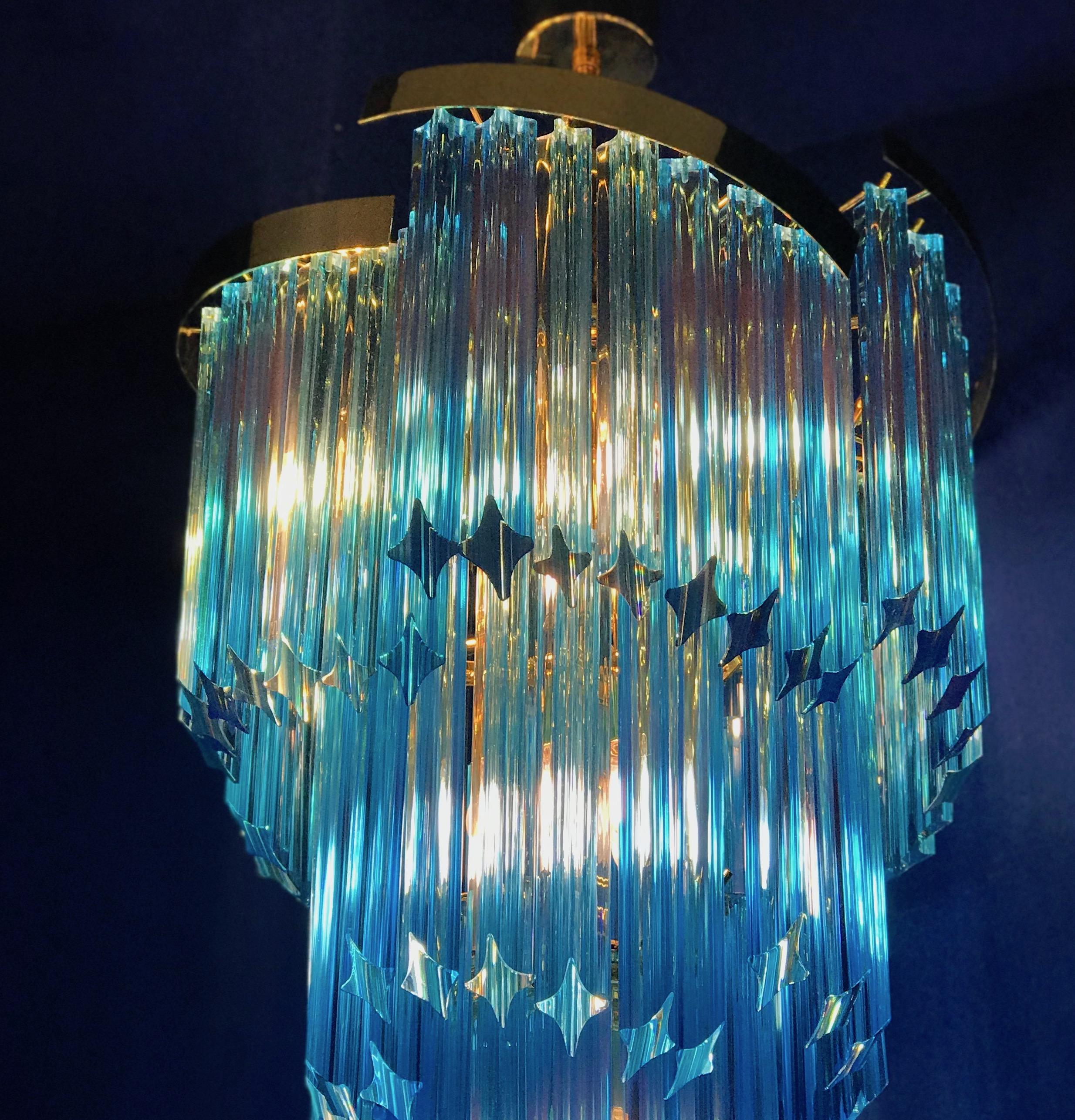 Pair of Blue Murano Prism Chandelier with Golden Frame, 1980 In Excellent Condition In Rome, IT