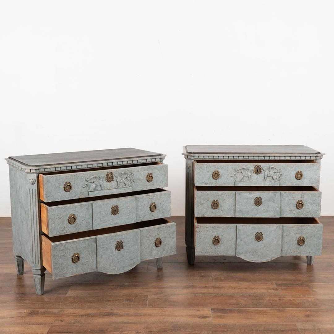 Gustavian Pair of Blue Painted Chest of Three Drawers With Griffins, Sweden circa 1840-60 For Sale