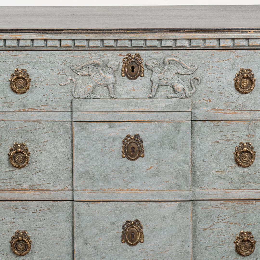 Pair of Blue Painted Chest of Three Drawers With Griffins, Sweden circa 1840-60 For Sale 1