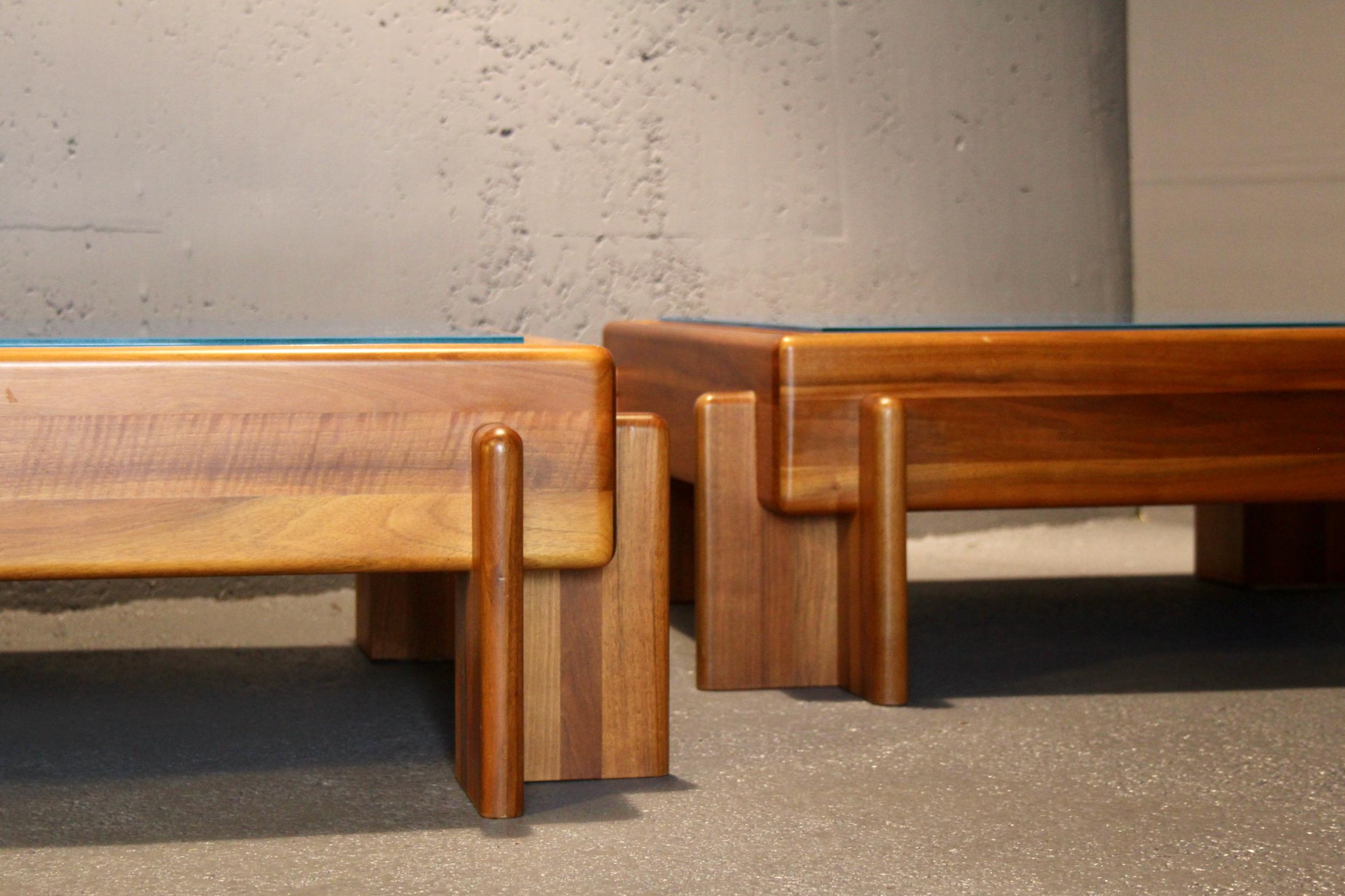 Pair of blue painted glass and wood Afra and Tobia Scarpa style For Sale 8