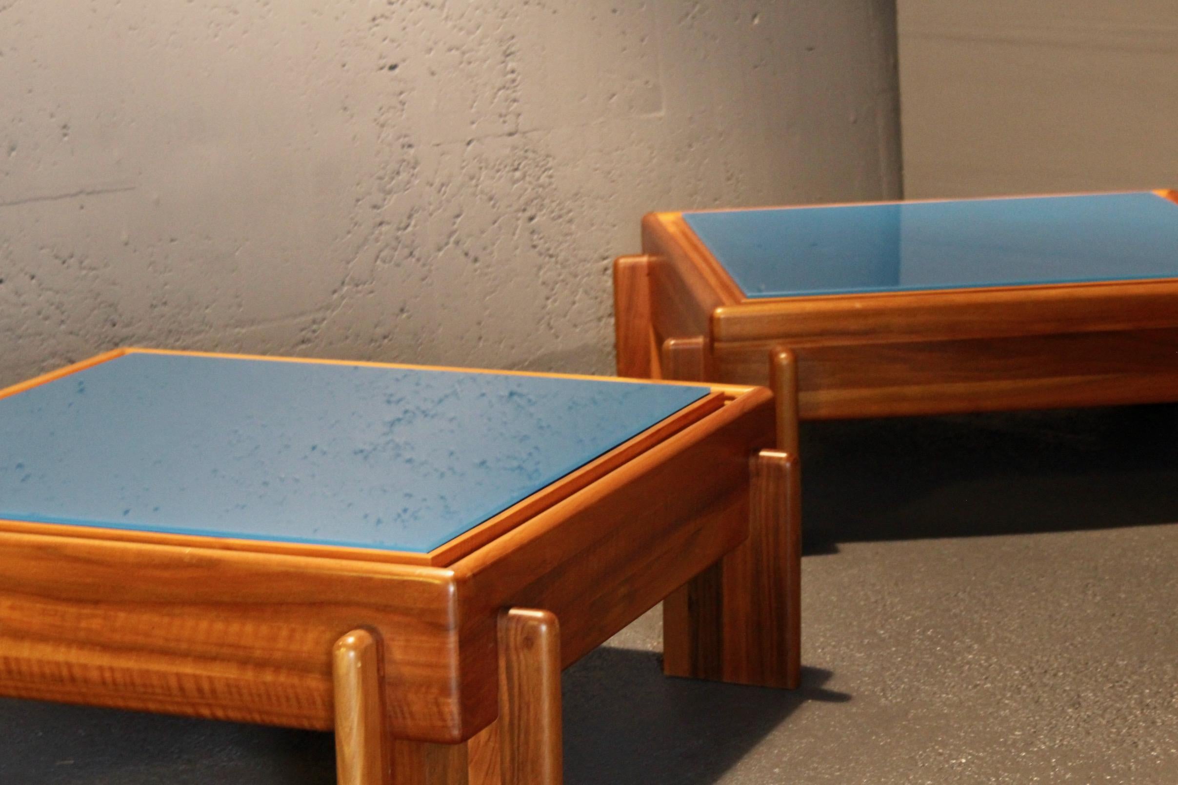Pair of blue painted glass and wood Afra and Tobia Scarpa style In Good Condition For Sale In grand Lancy, CH