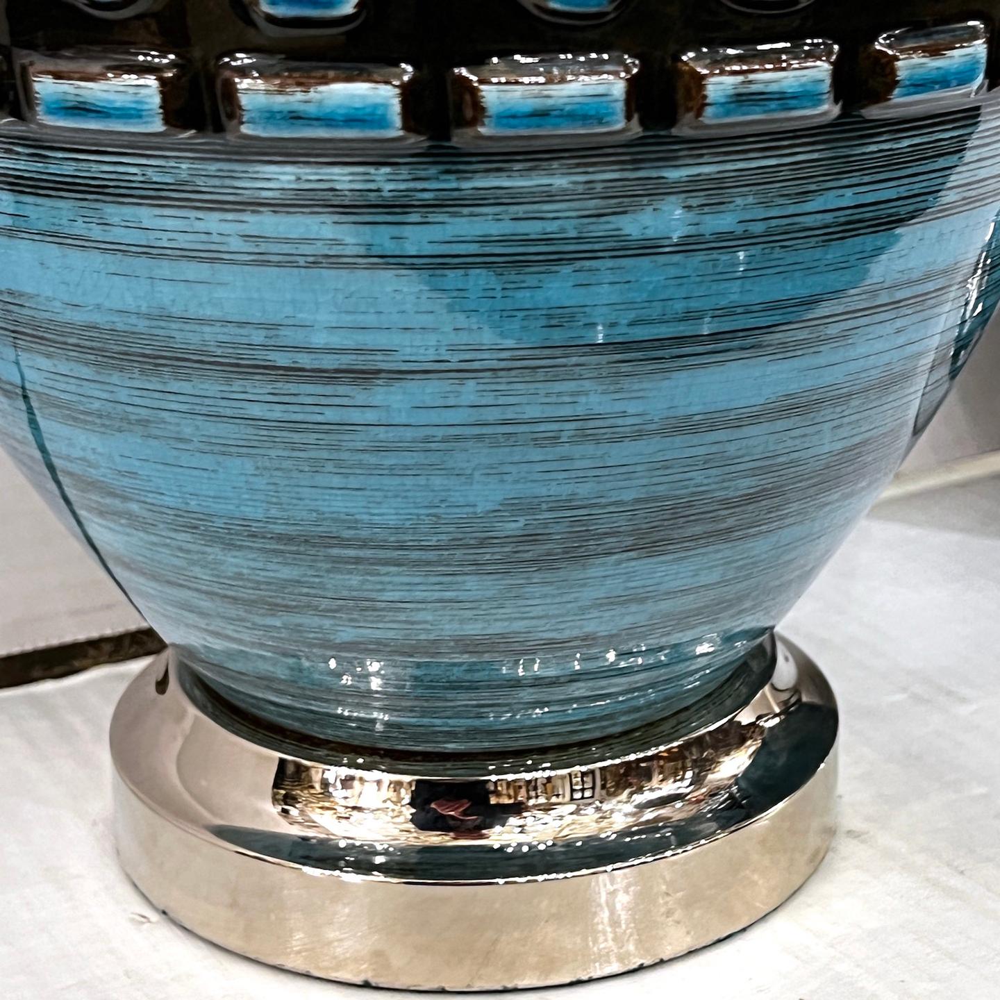 Milieu du XXe siècle Paire de lampes de bureau en porcelaine bleue en vente