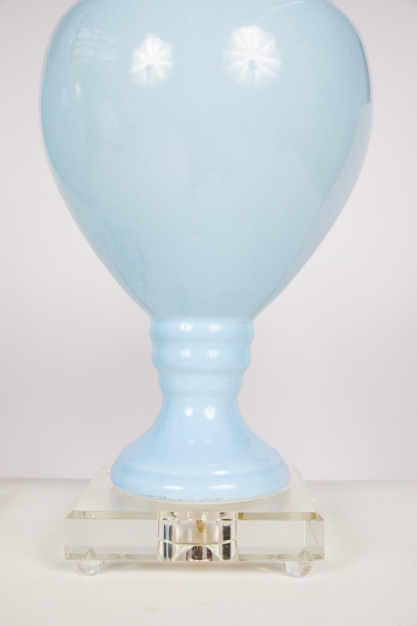 Pair of Blue Porcelain Urn Lamps on Lucite Bases 2