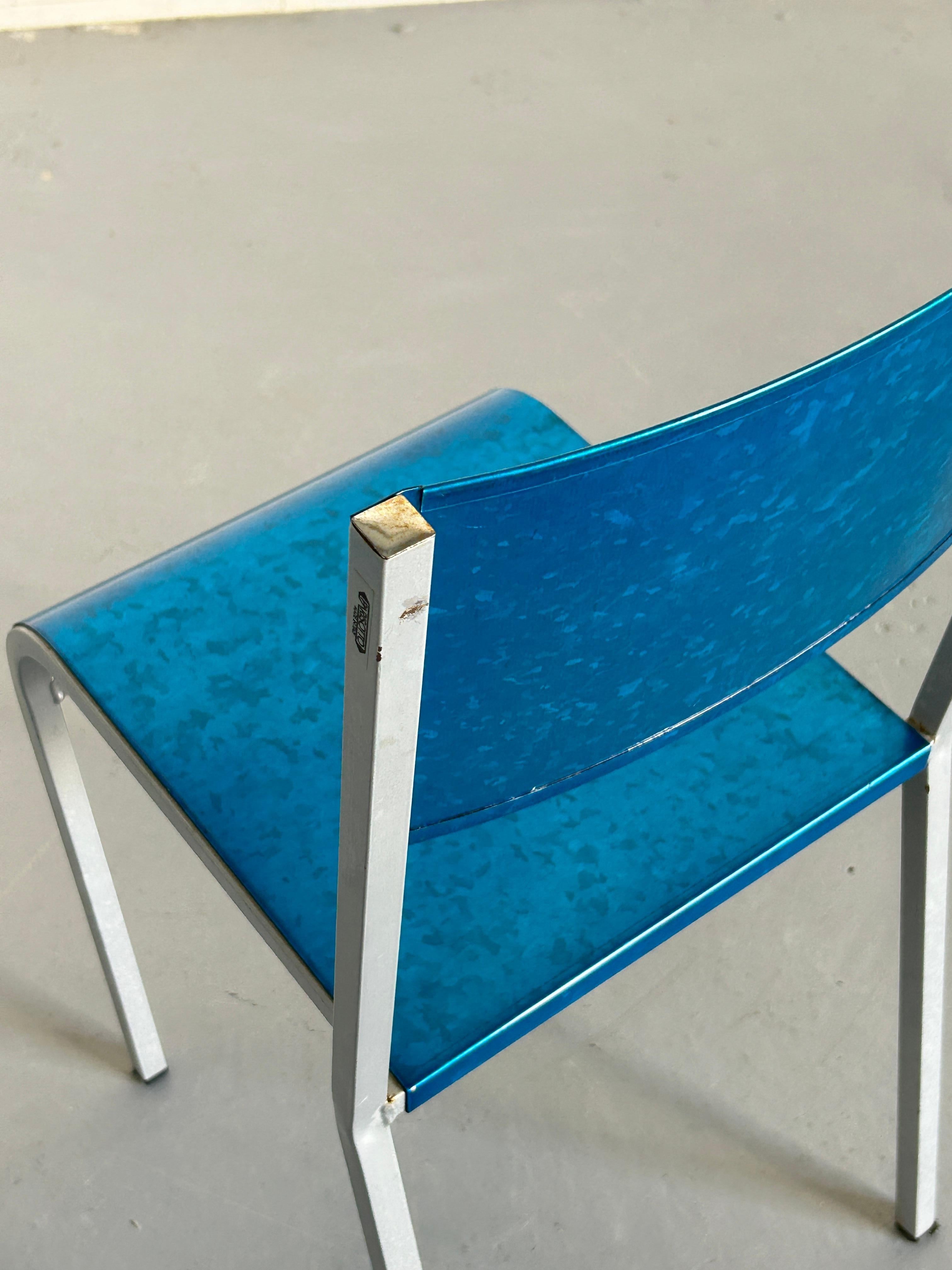 Pair of Blue Postmodern Industrial Metal Dining Chairs by Parisotto, 1980s Italy For Sale 3