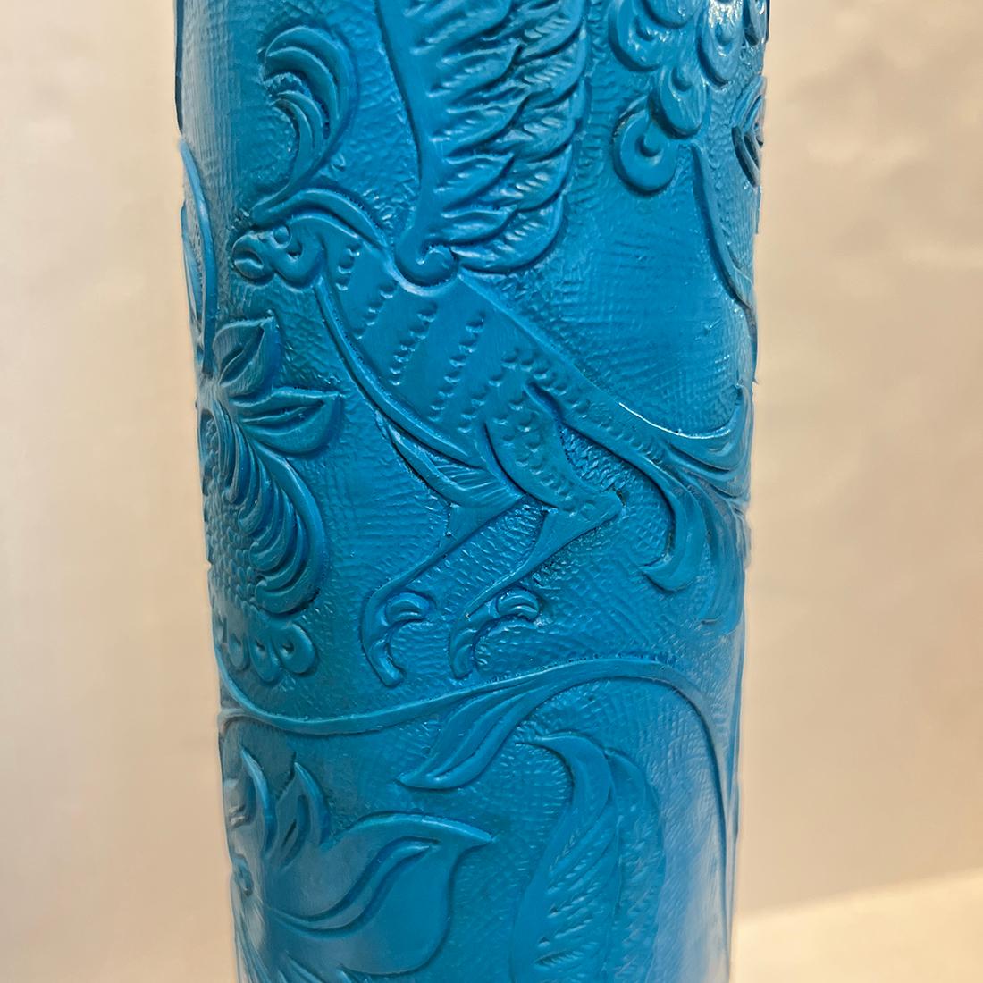 Paar blaue Lampen aus bearbeitetem Leder im Zustand „Gut“ im Angebot in New York, NY