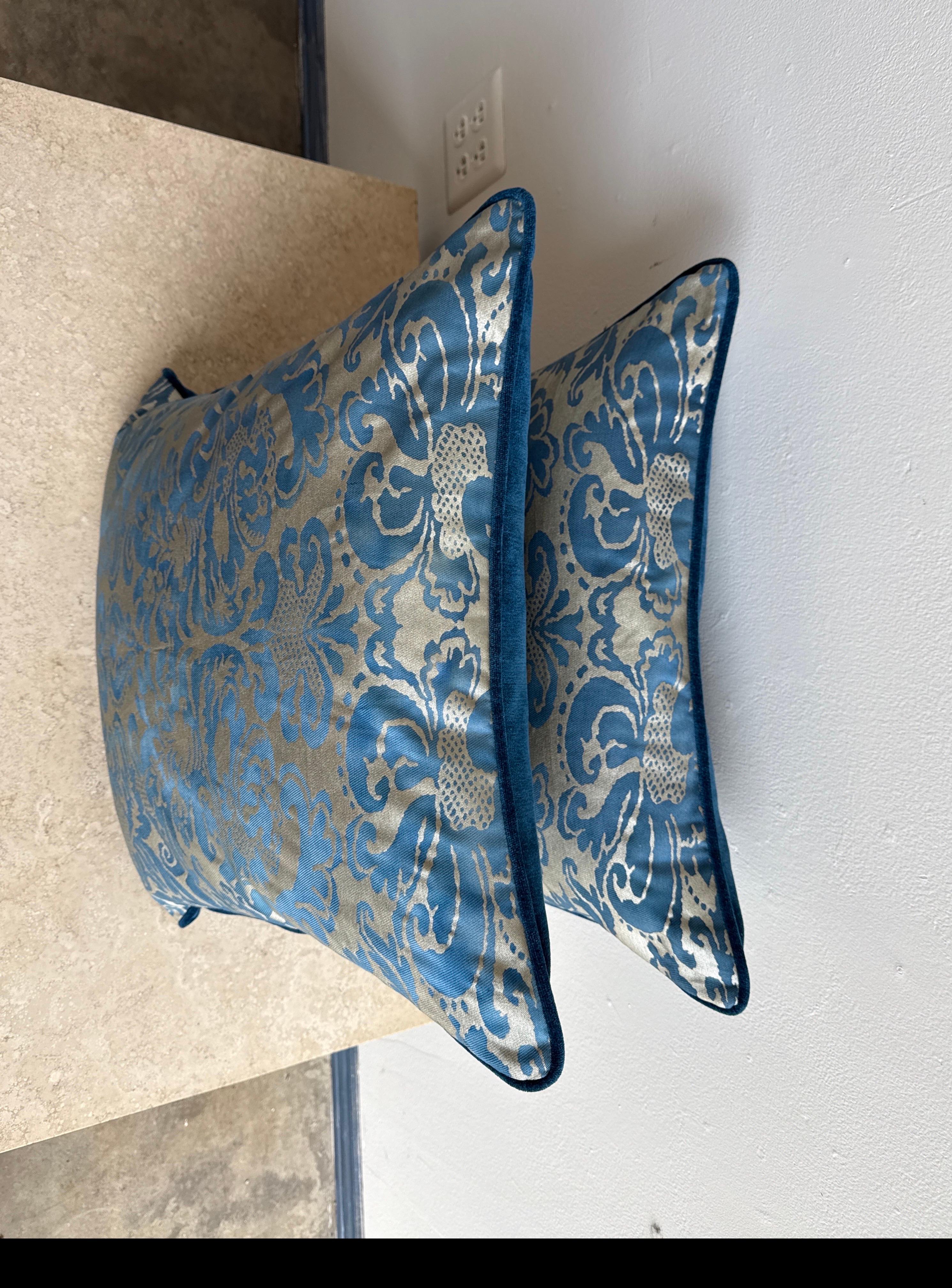 Pareja de cojines Fortuny venecianos azules Italiano en venta