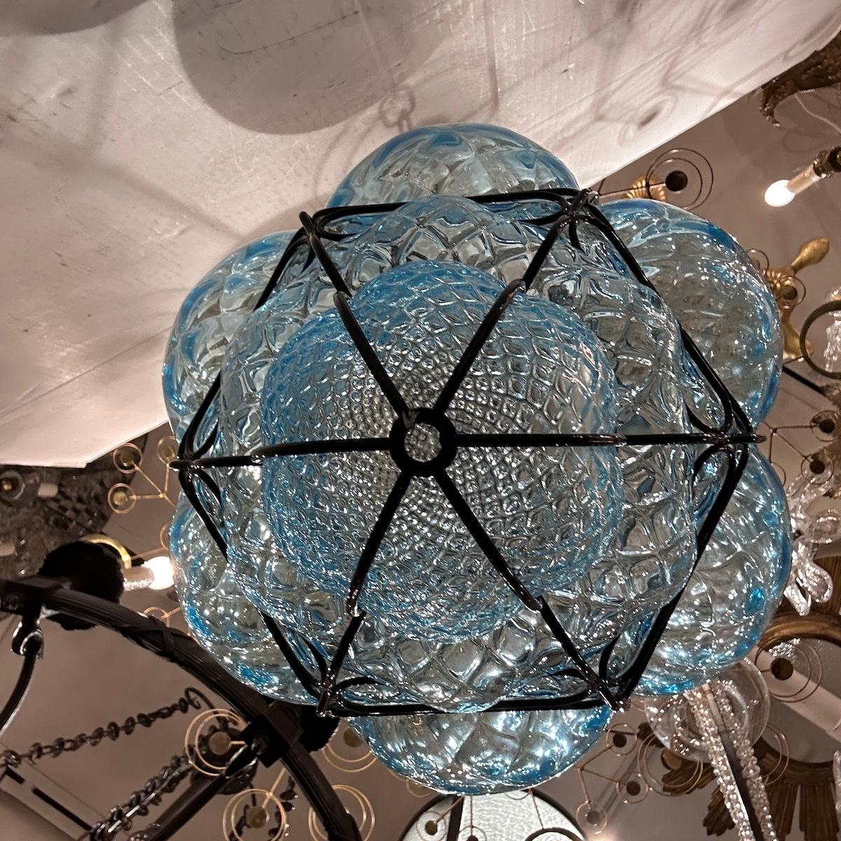 Paar blaue venezianische Laternen, einzeln verkauft im Angebot 1