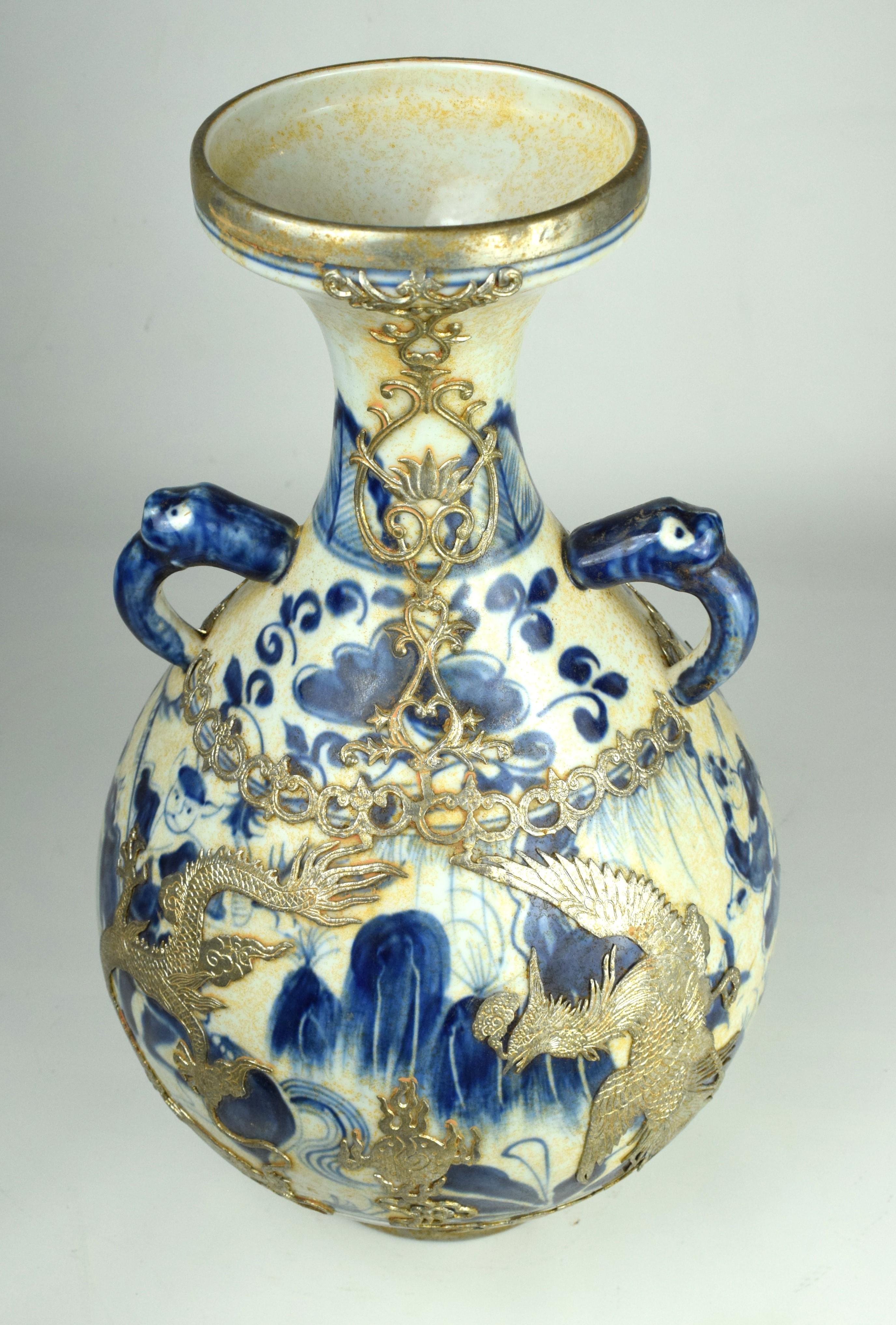 Chinese Pair of Blue White Porcelain Vase With Gilt Silver Phoenix Dragons, 20th Century For Sale