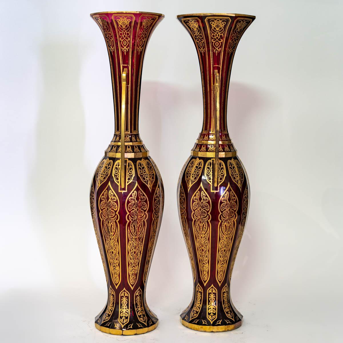Pair of Bohemian Cut Crystal Vases in Ruby Red and Gold, 19th Century For Sale 5