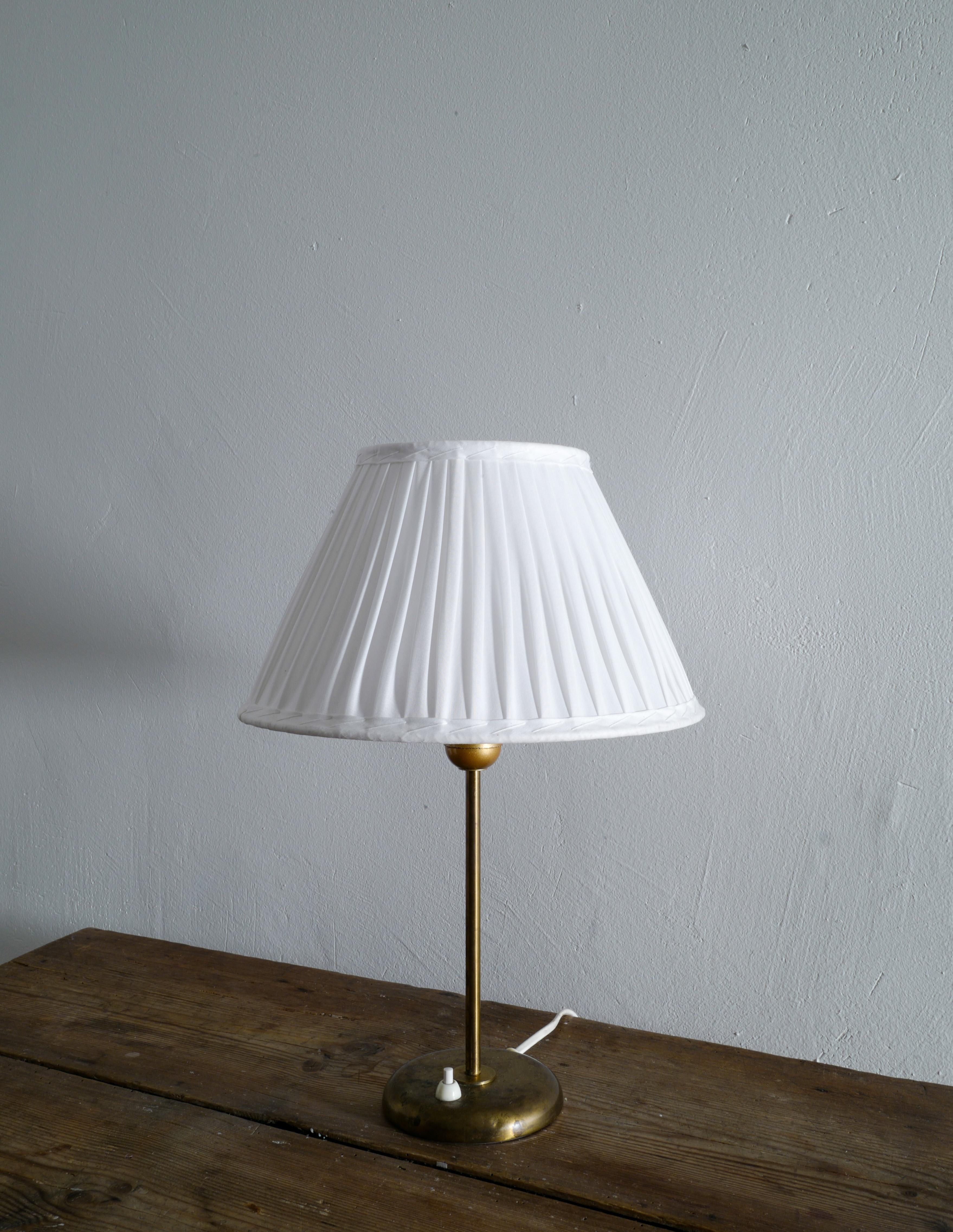 Mid-20th Century Pair of Böhlmarks Table Lamps in Brass Produced in Sweden, 1950s