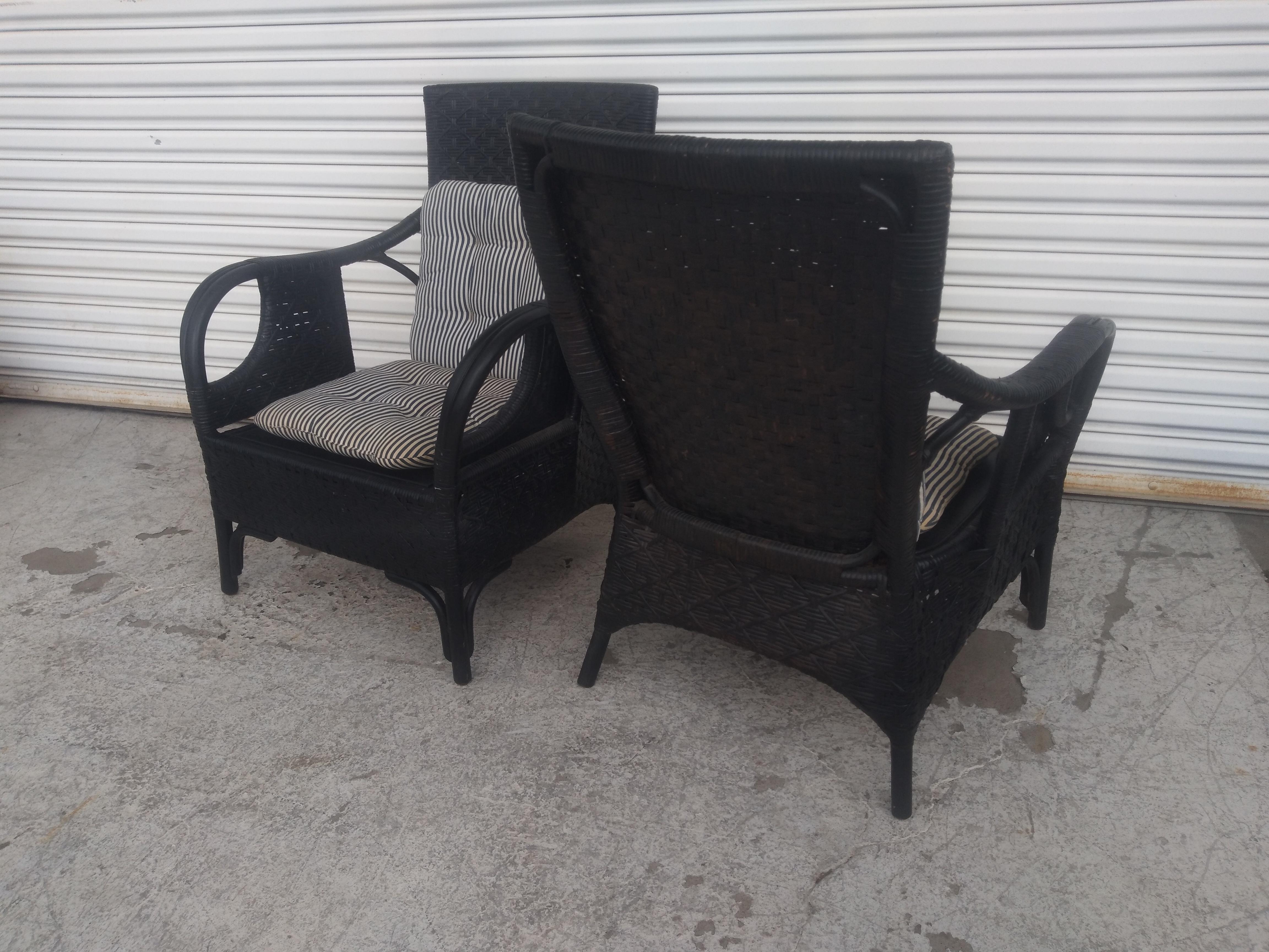 Mid-Century Modern Pair of Boho Chic Rattan and Bamboo Lounge Chairs For Sale