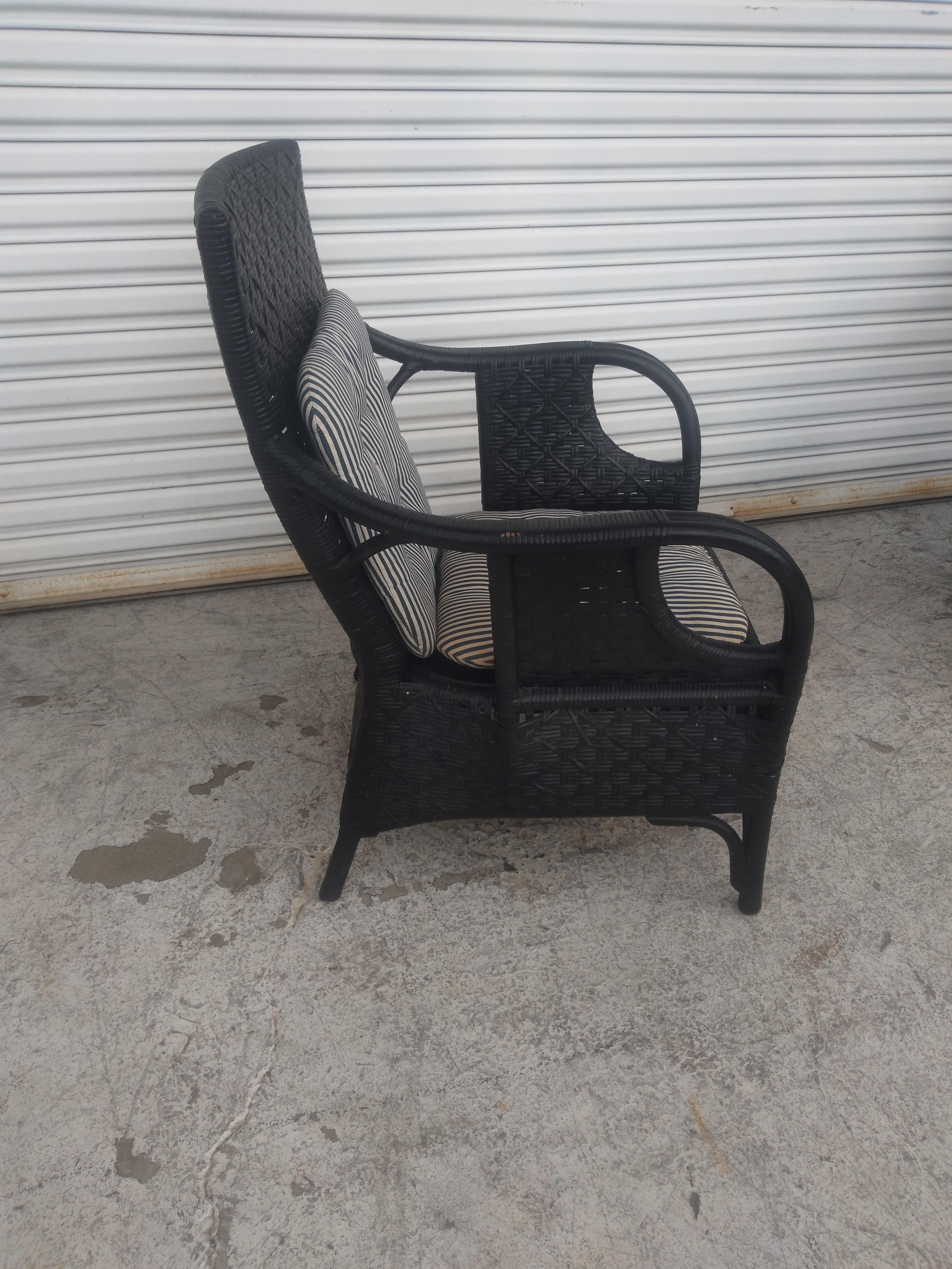 Pair of Boho Chic Rattan and Bamboo Lounge Chairs In Good Condition For Sale In Pasadena, TX