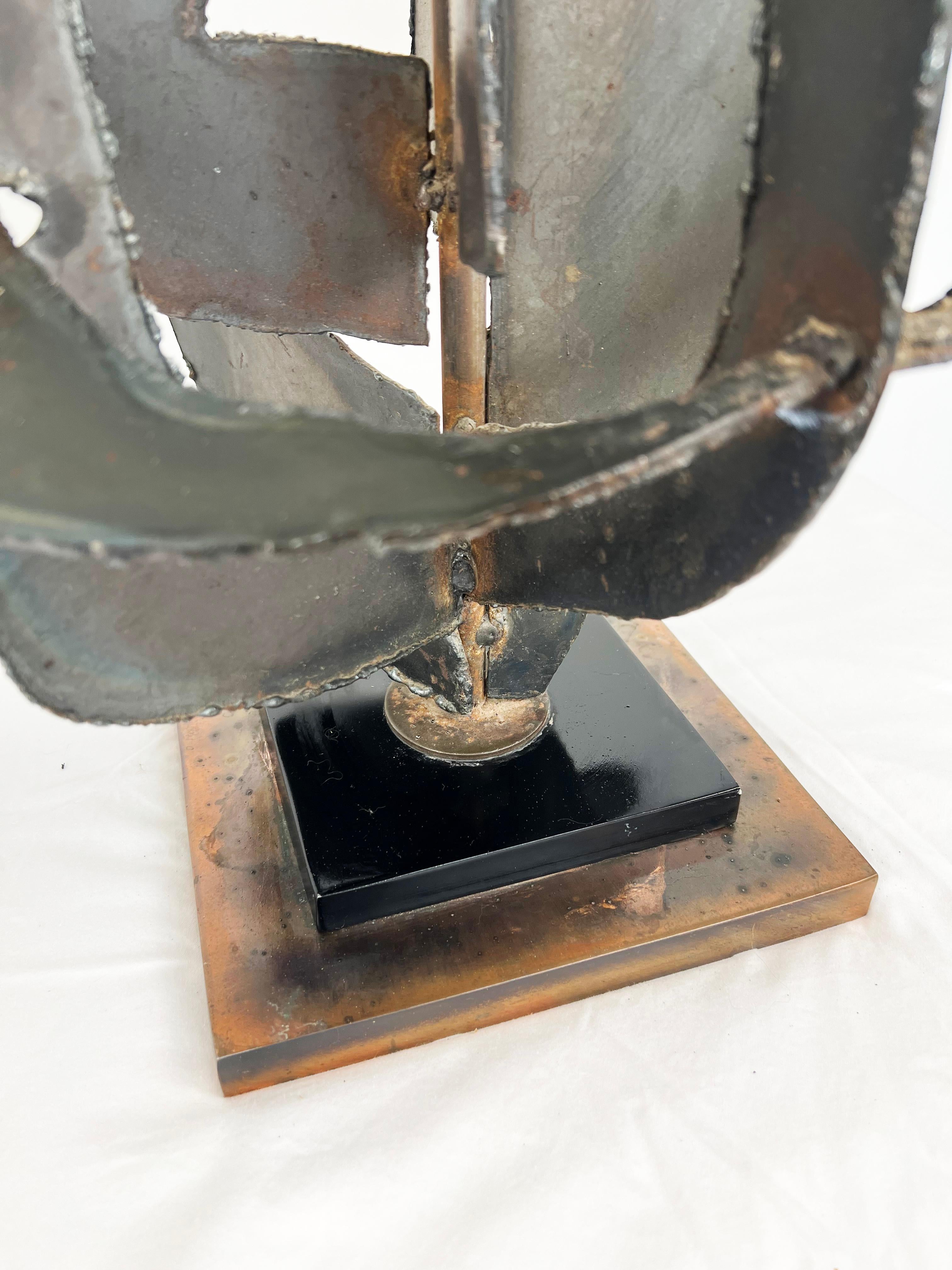 Welded Pair of Bold and Handsome Oversized Brutalist Laurel Lamps For Sale