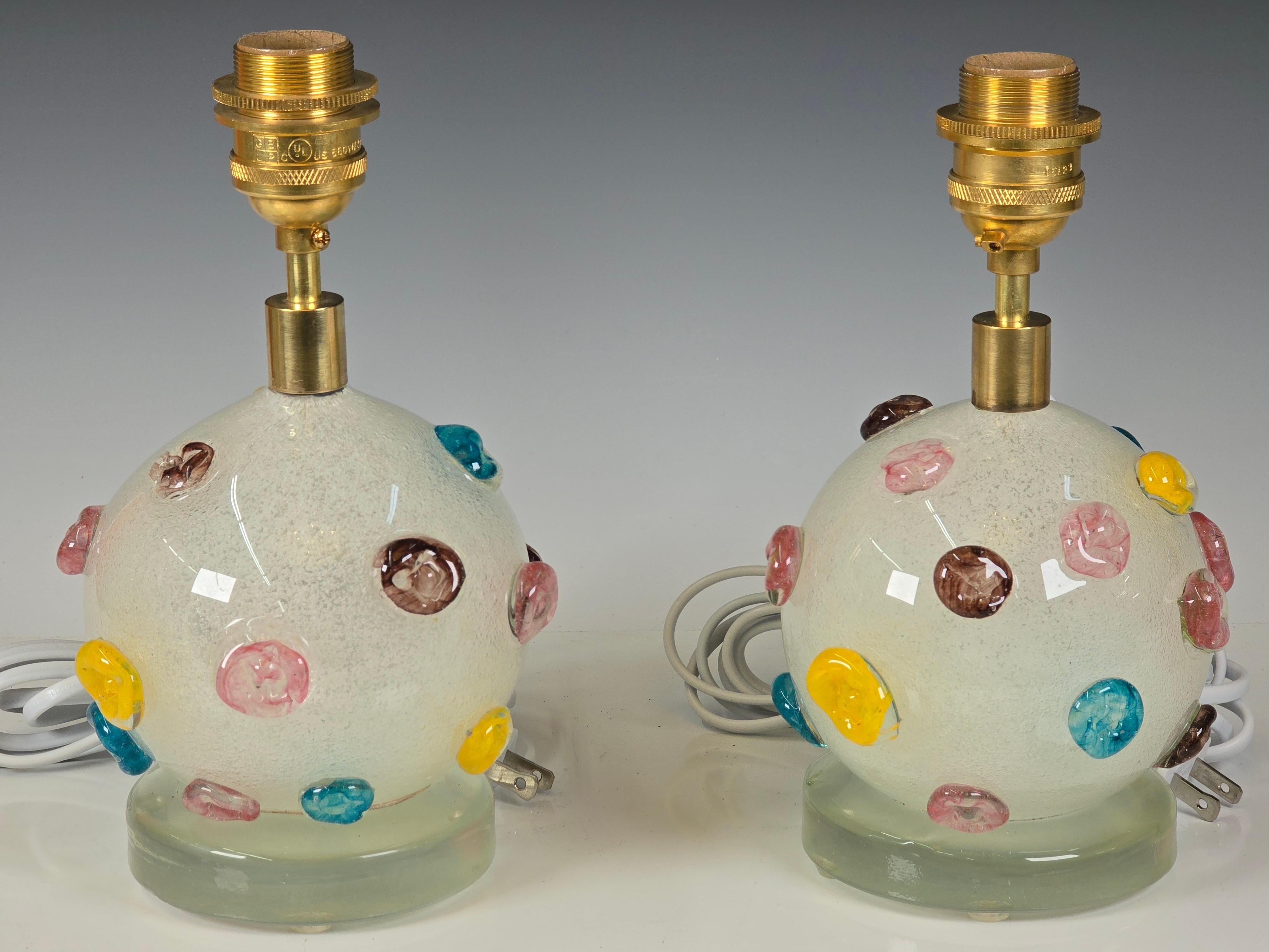 Fait main Paire de lampes en verre Bolicine, Murano, années 1950 en vente