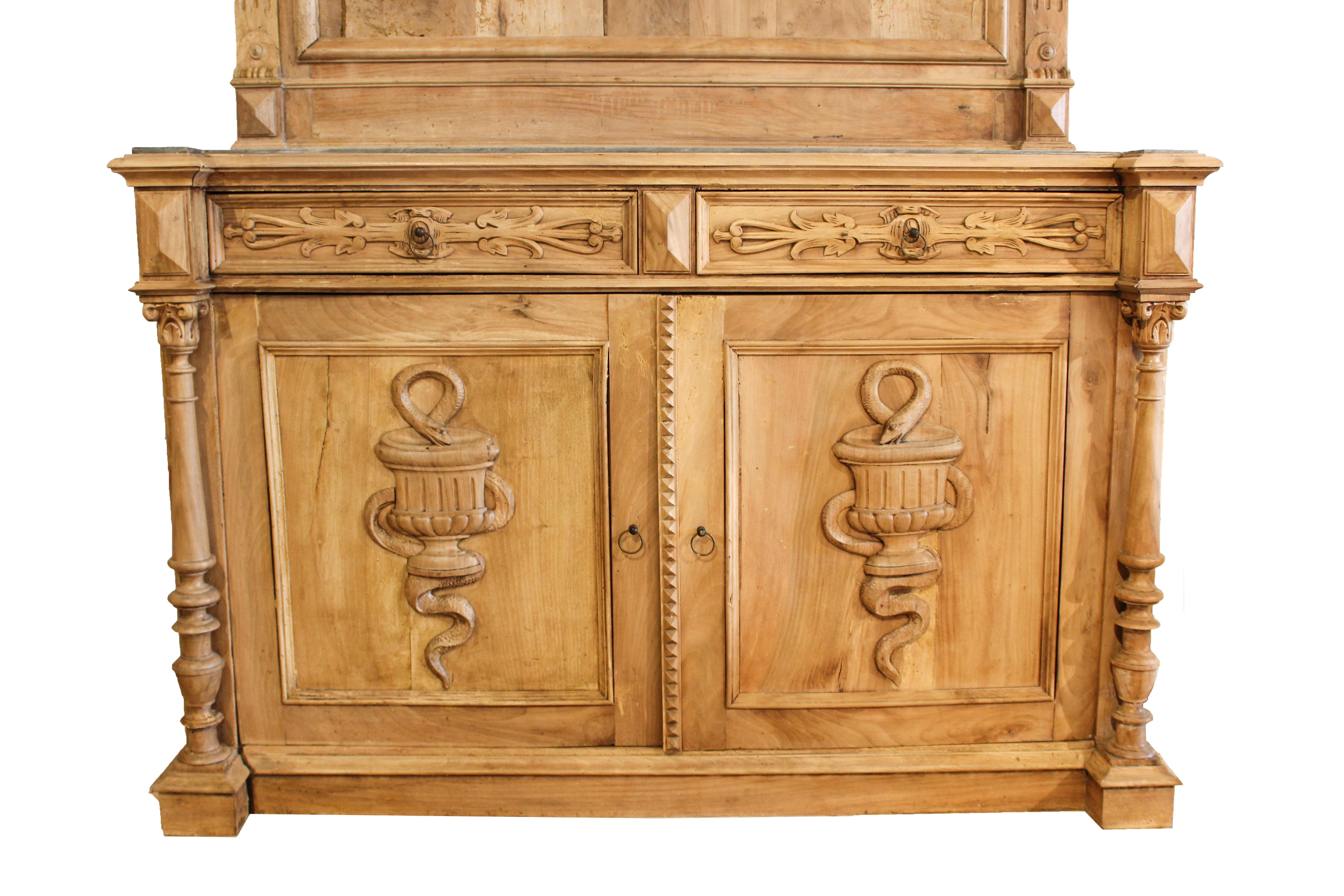Pair of bookcase cabinets.
Made with walnut.
Very decorative piece with elephants carved in the wood.
Three shelves made with glass.
Very rare piece.
Provenance: comes from a pharmacy in France.
Circa 1860, France.
