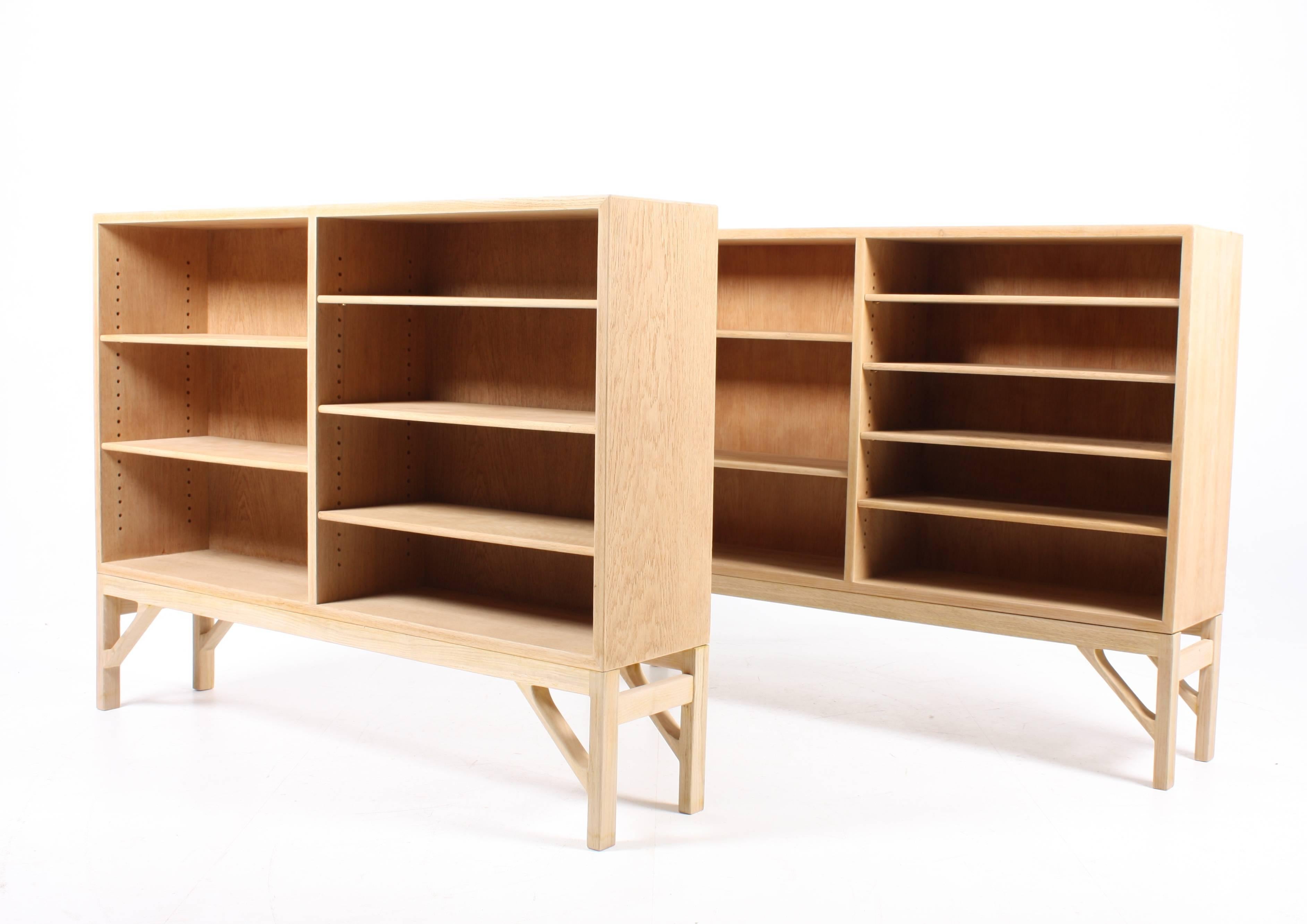 Mid-20th Century Pair of Bookcases by Børge Mogensen