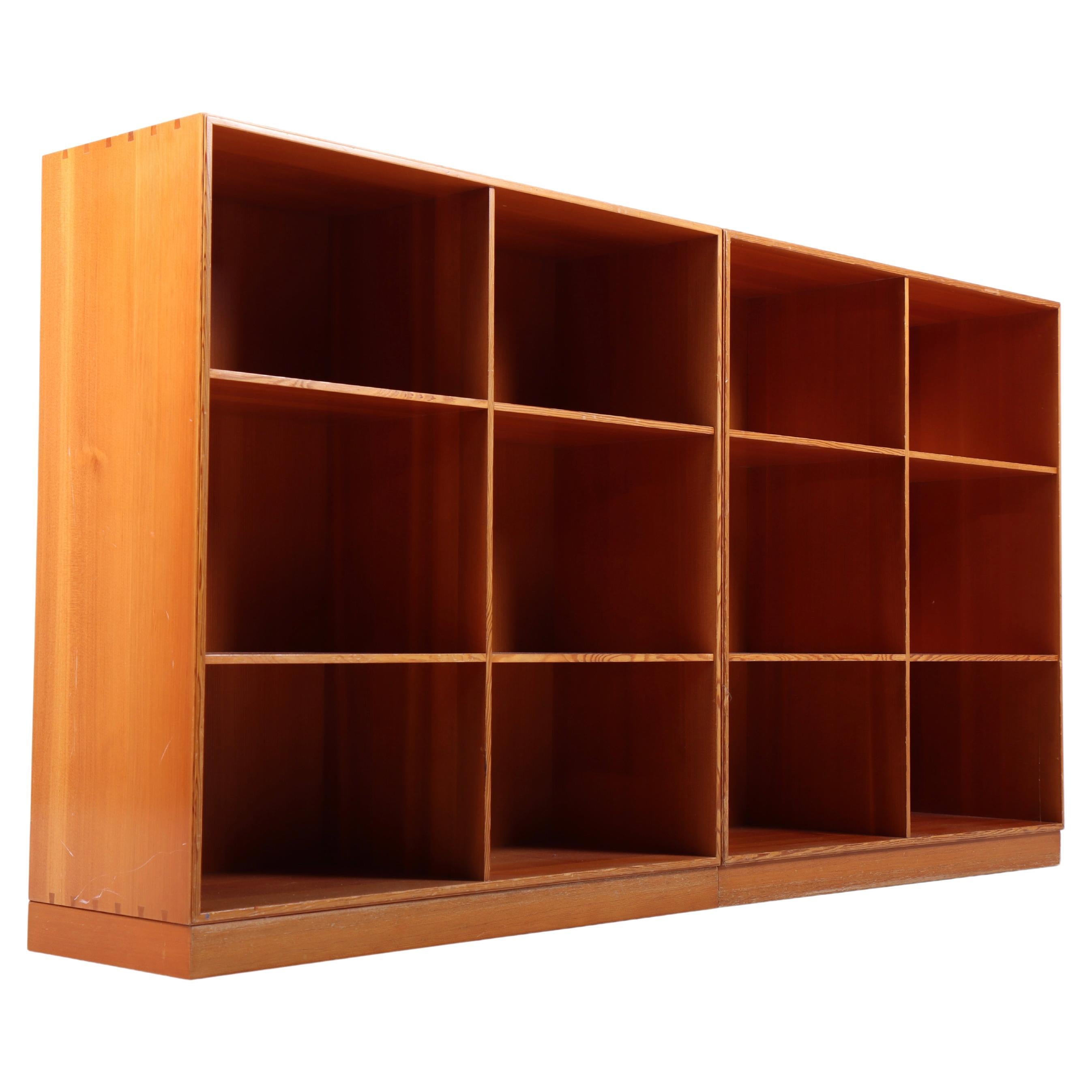 Modern Swedish Bookcase in Pine For Sale at 1stDibs