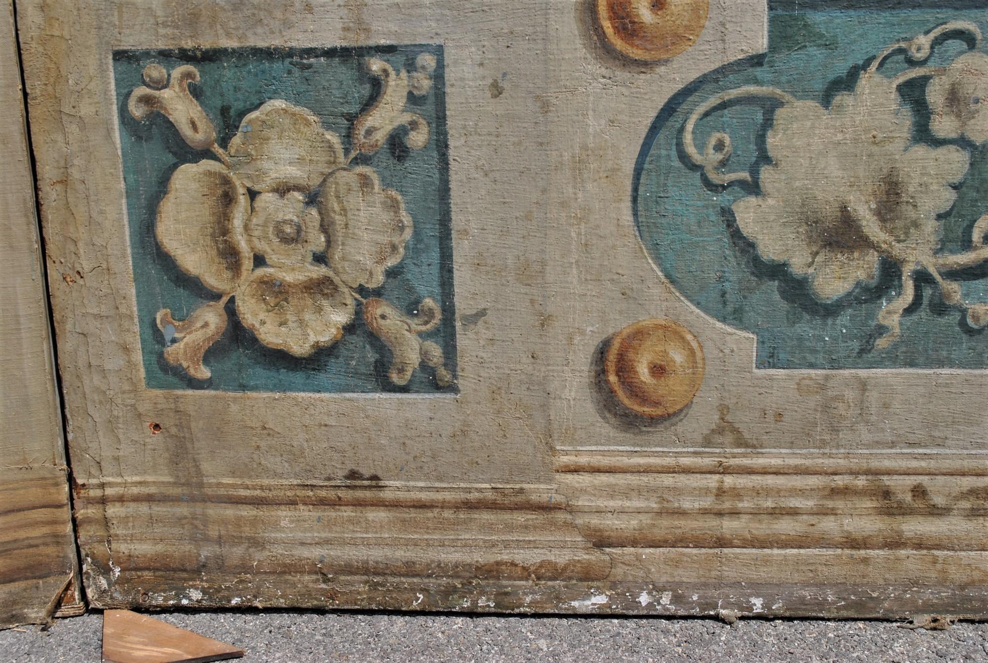 Pair of Bookcases with Painted Panels from the 17th Century In Good Condition For Sale In MARSEILLE, FR