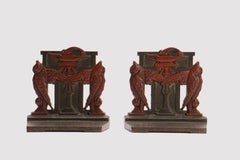 Paire de serre-livres en fonte polychrome représentant des chouettes, États-Unis, 1925.