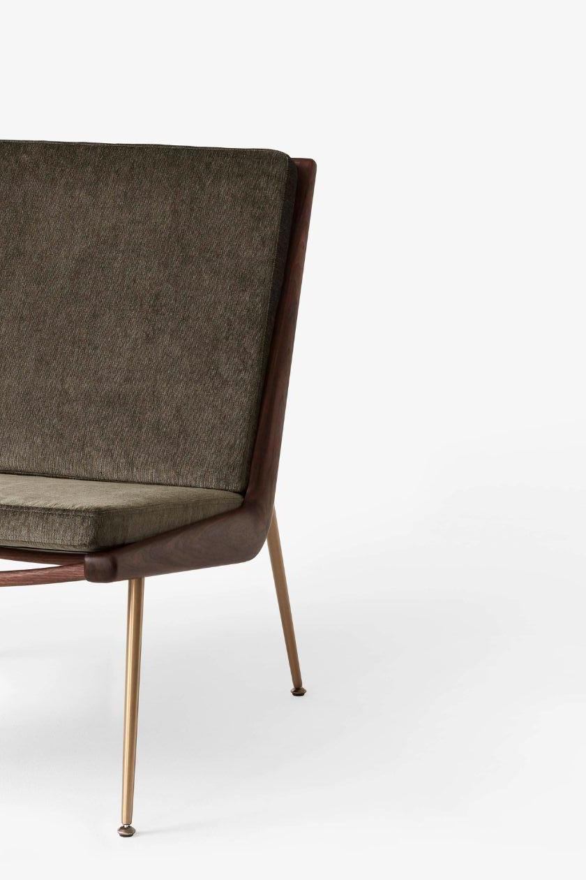 Scandinavian Modern Pair of Boomerang HM1 Lounge Chairs, Oiled Walnut/ Brass/ Duke004 for &Tradition